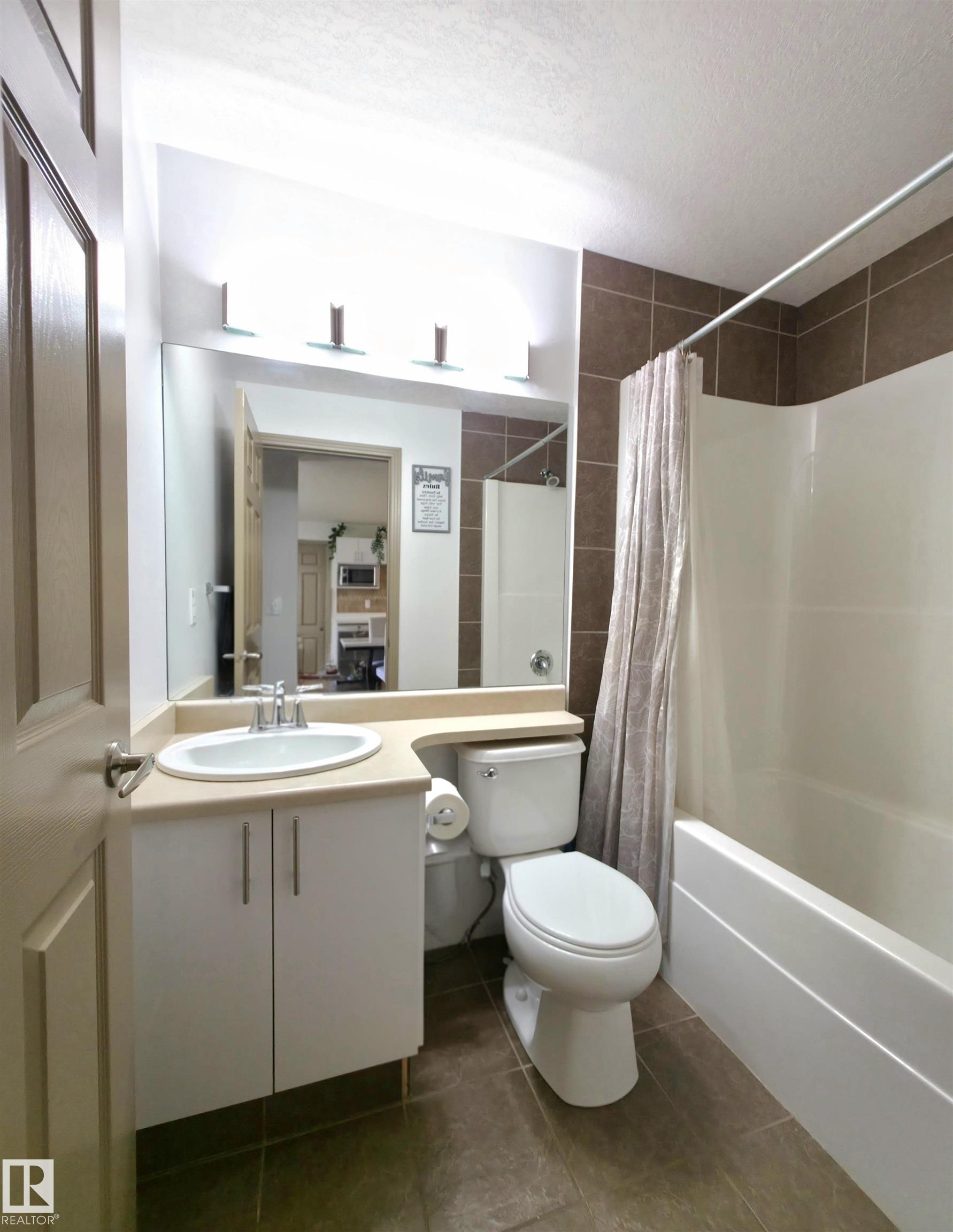 Photo 15 at 210 - 5005 165 Avenue NW, Hollick-Kenyon, Edmonton