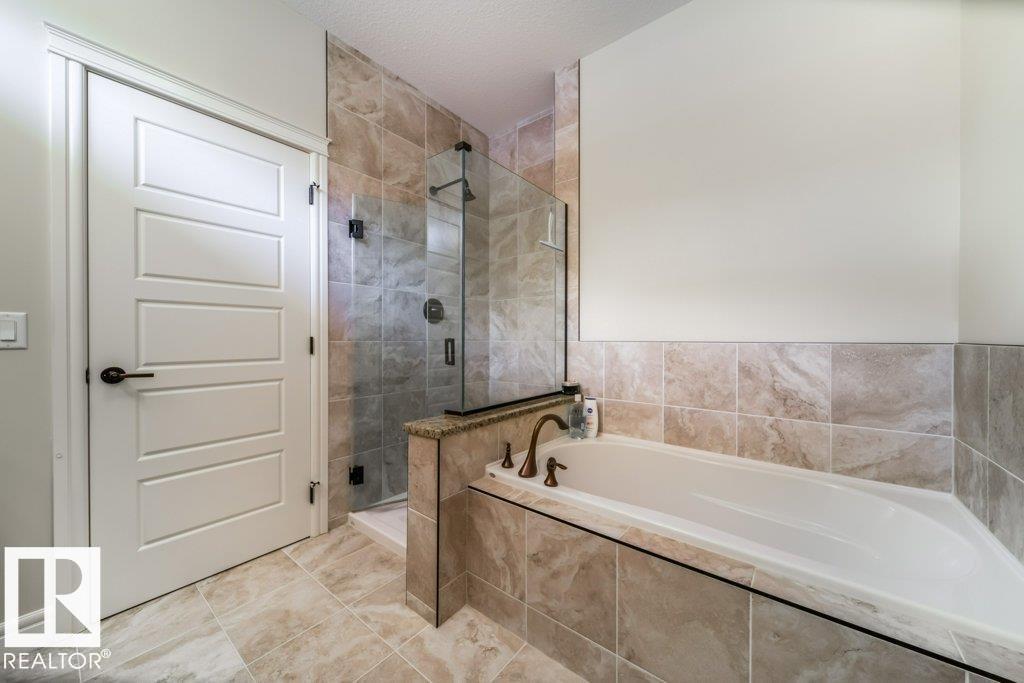 https://zimg.paragon.ice.com/ParagonImages/Property/PM/RAE/225401510/11/0/0/cc4dce3b785701fe767d3059490ef7ba/1/2b4d3a4b1ea734fd4dd0d992d0b0700a/225401510-6823cbdf-4b39-4e07-b870-850d57e910f0.JPG
