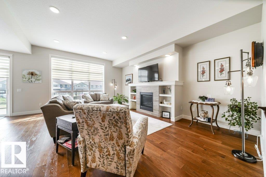 https://zimg.paragon.ice.com/ParagonImages/Property/PM/RAE/225401510/14/0/0/54889039683381d741c16a20d3beab3c/1/2b4d3a4b1ea734fd4dd0d992d0b0700a/225401510-31817303-5193-4d91-8e95-9e50b919d1c9.JPG