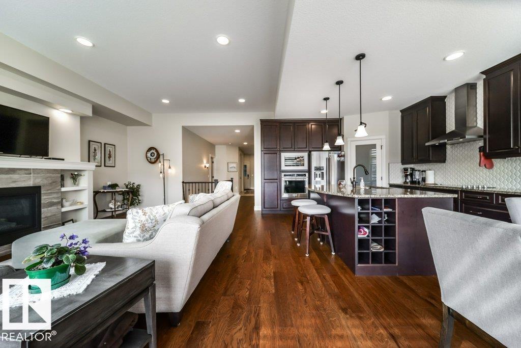 https://zimg.paragon.ice.com/ParagonImages/Property/PM/RAE/225401510/25/0/0/b09f82459088e765aead51829ff93a54/1/2b4d3a4b1ea734fd4dd0d992d0b0700a/225401510-01329daf-9bfe-4fd6-9aa6-f4ecf1839ff6.JPG