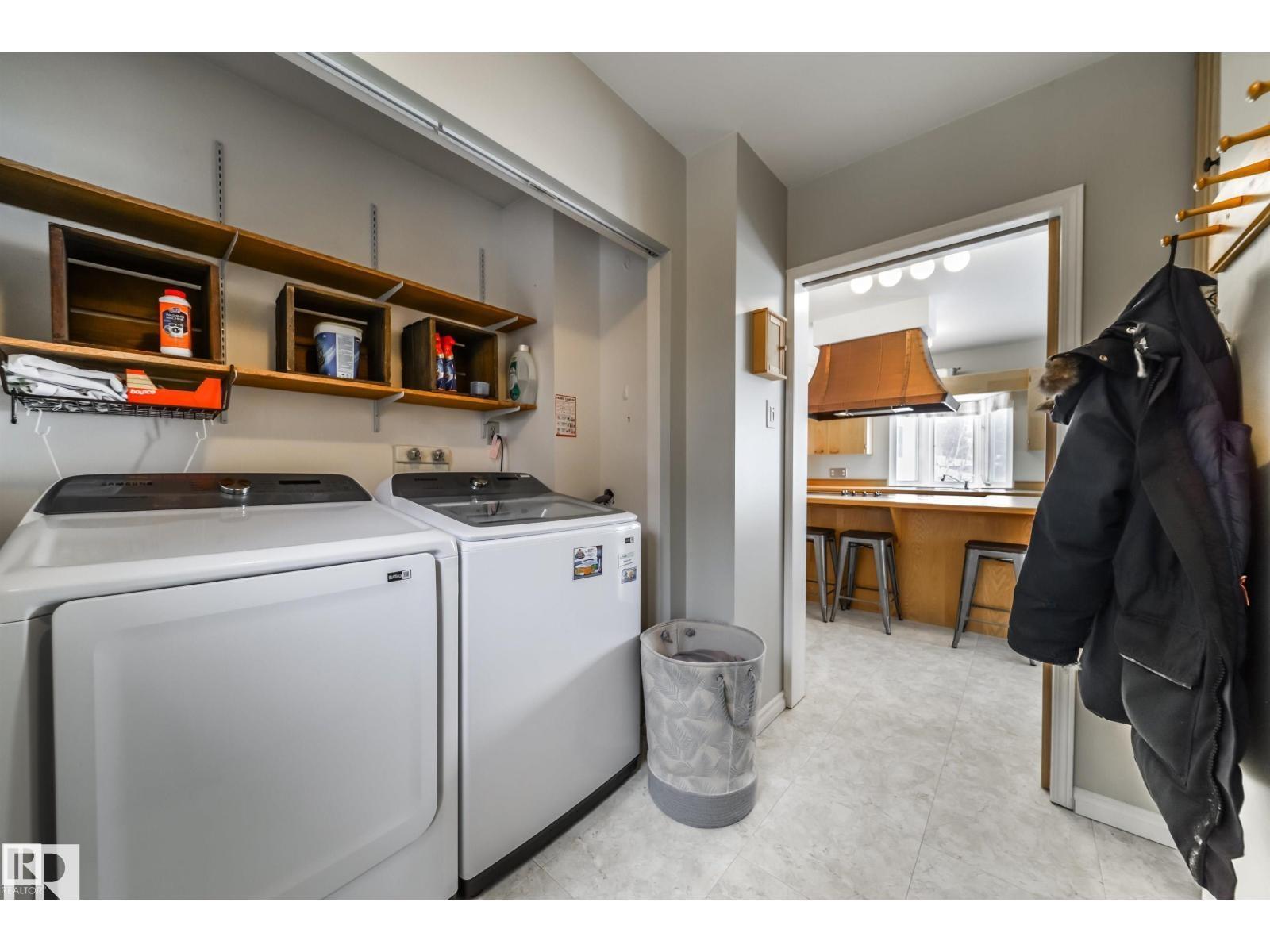 Photo 17 at 10231 46 Street NW, Gold Bar, Edmonton