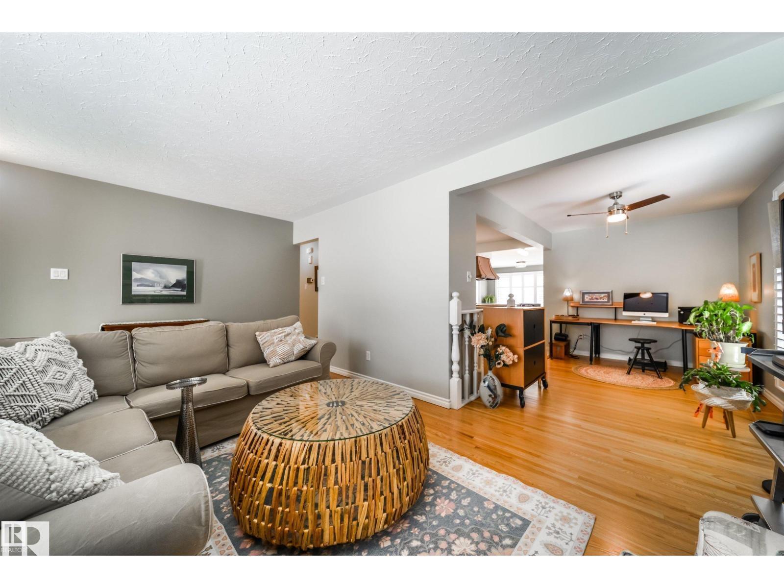 10231 46 Street NW, Gold Bar, Edmonton