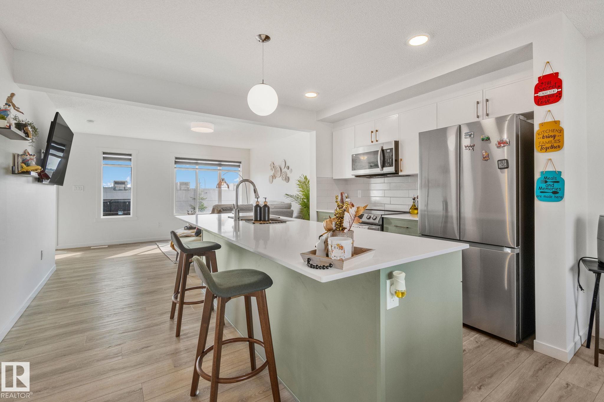 Picture for #60A 1530 TAMARACK BV NW