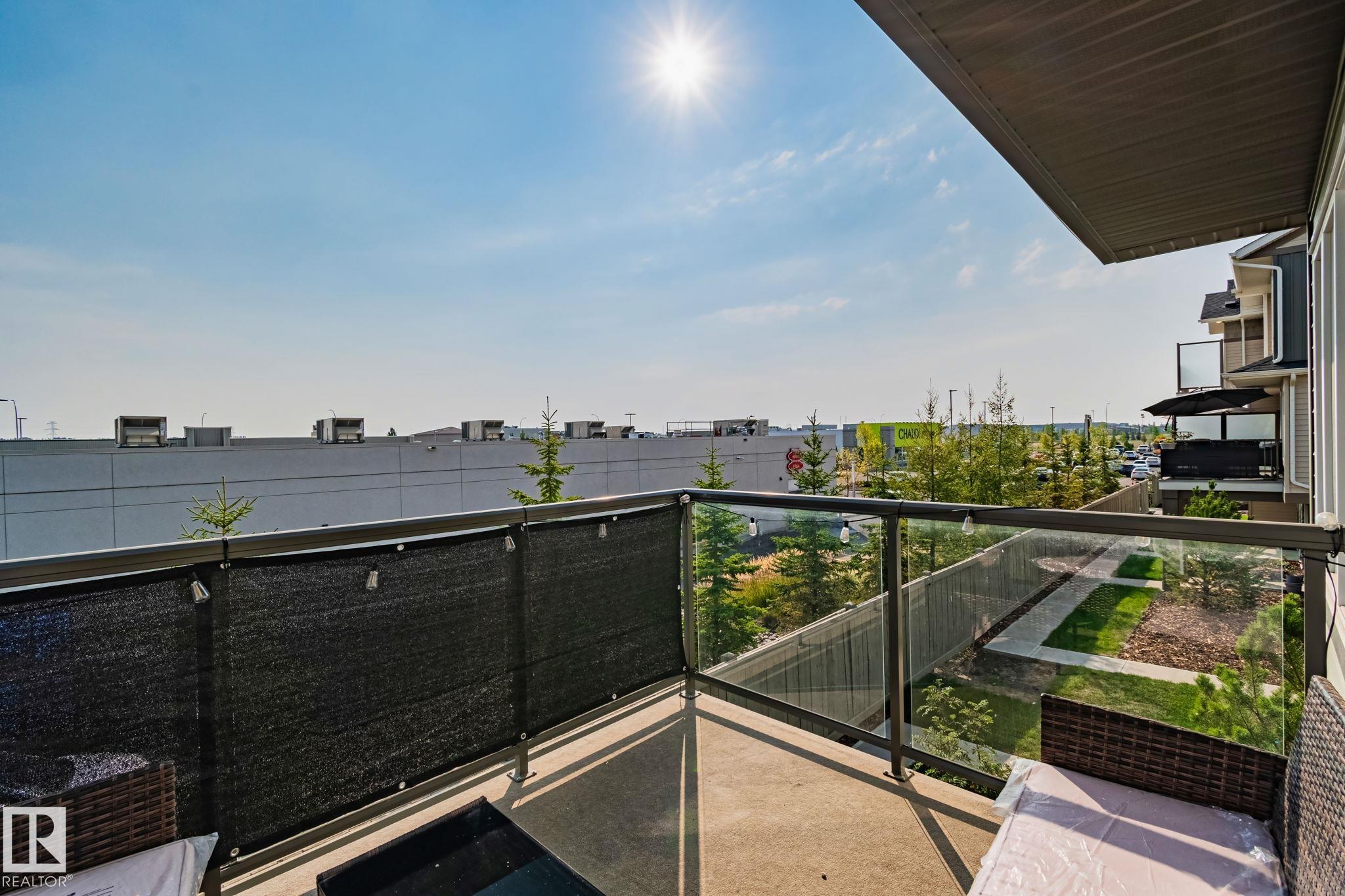 https://zimg.paragon.ice.com/ParagonImages/Property/PM/RAE/225401523/27/0/0/e8226c231b65e31200a72446db621f20/1/43db44e6cf8e26b3e711408ff410a9c9/225401523-BE168CBC-781E-463C-9B62-47B0B68FE6A6.JPG