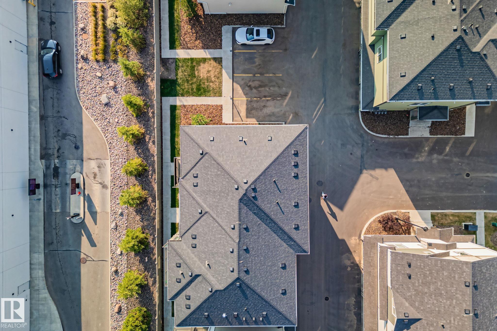 https://zimg.paragon.ice.com/ParagonImages/Property/PM/RAE/225401523/43/0/0/13377442db50a4ea22b215c6834d371b/1/43db44e6cf8e26b3e711408ff410a9c9/225401523-AE973B02-0B4E-40CA-A54A-F53BF4E95006.JPG