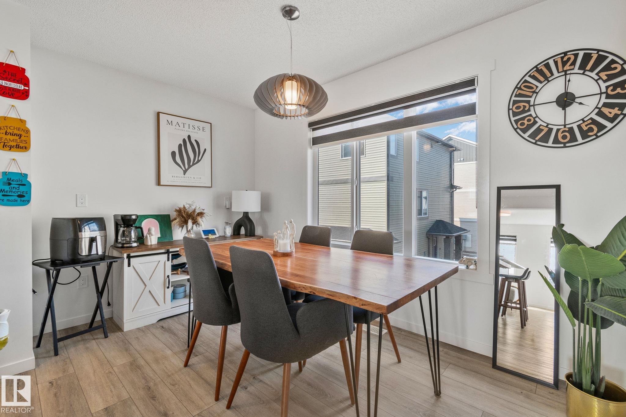 https://zimg.paragon.ice.com/ParagonImages/Property/PM/RAE/225401523/8/0/0/c65674461a985e529081d9e740b10b88/1/43db44e6cf8e26b3e711408ff410a9c9/225401523-82EB7245-A40C-47DD-846A-43F4BA60DFAB.JPG
