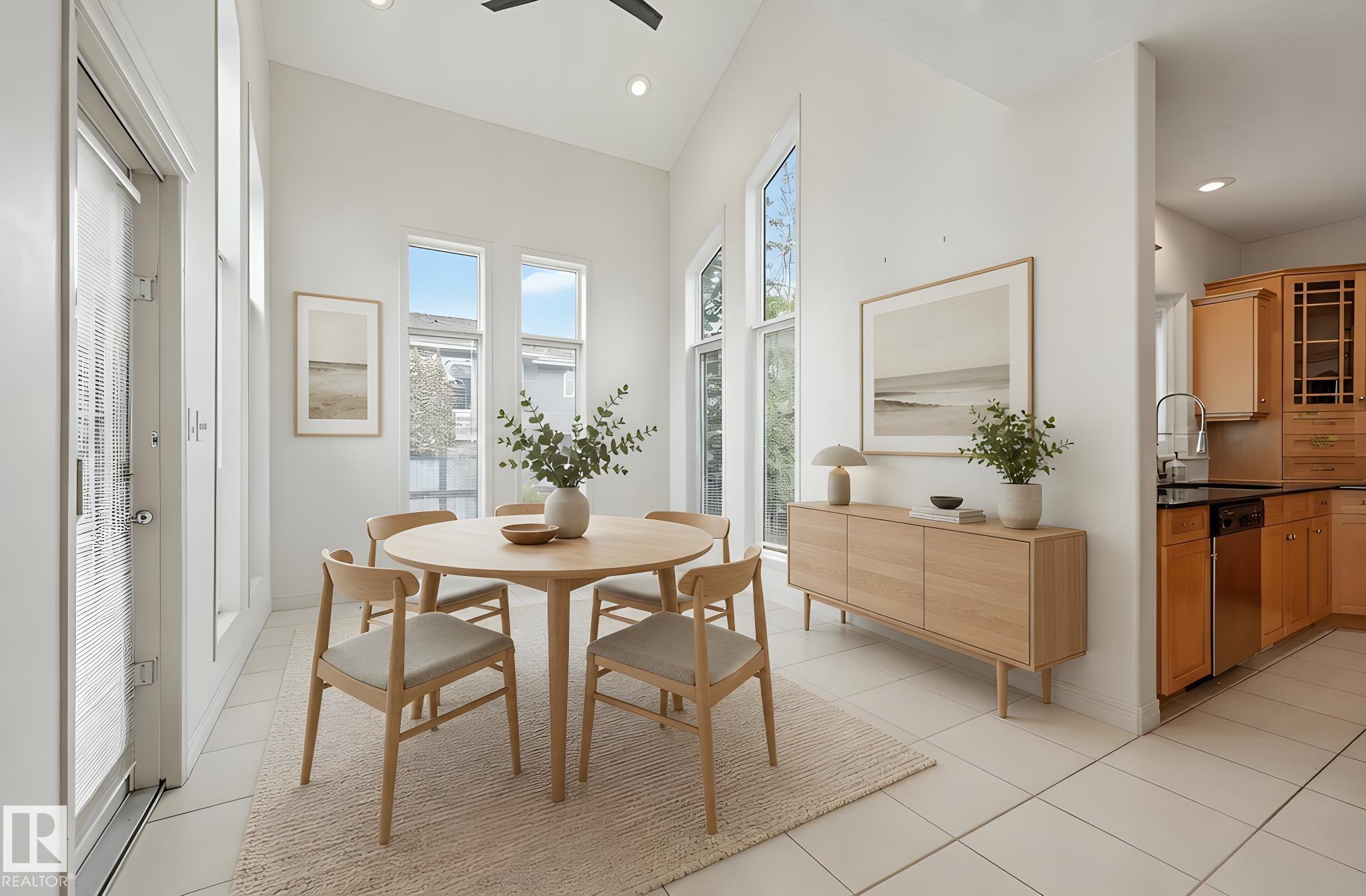 https://zimg.paragon.ice.com/ParagonImages/Property/PM/RAE/225401525/11/0/0/105ab543b38bf63a73beb6a849e68148/1/27b07923a8a2467f1906d2ddc320fcdc/225401525-a7ff4b90-6592-4146-92fe-9e121a841d9a.JPG