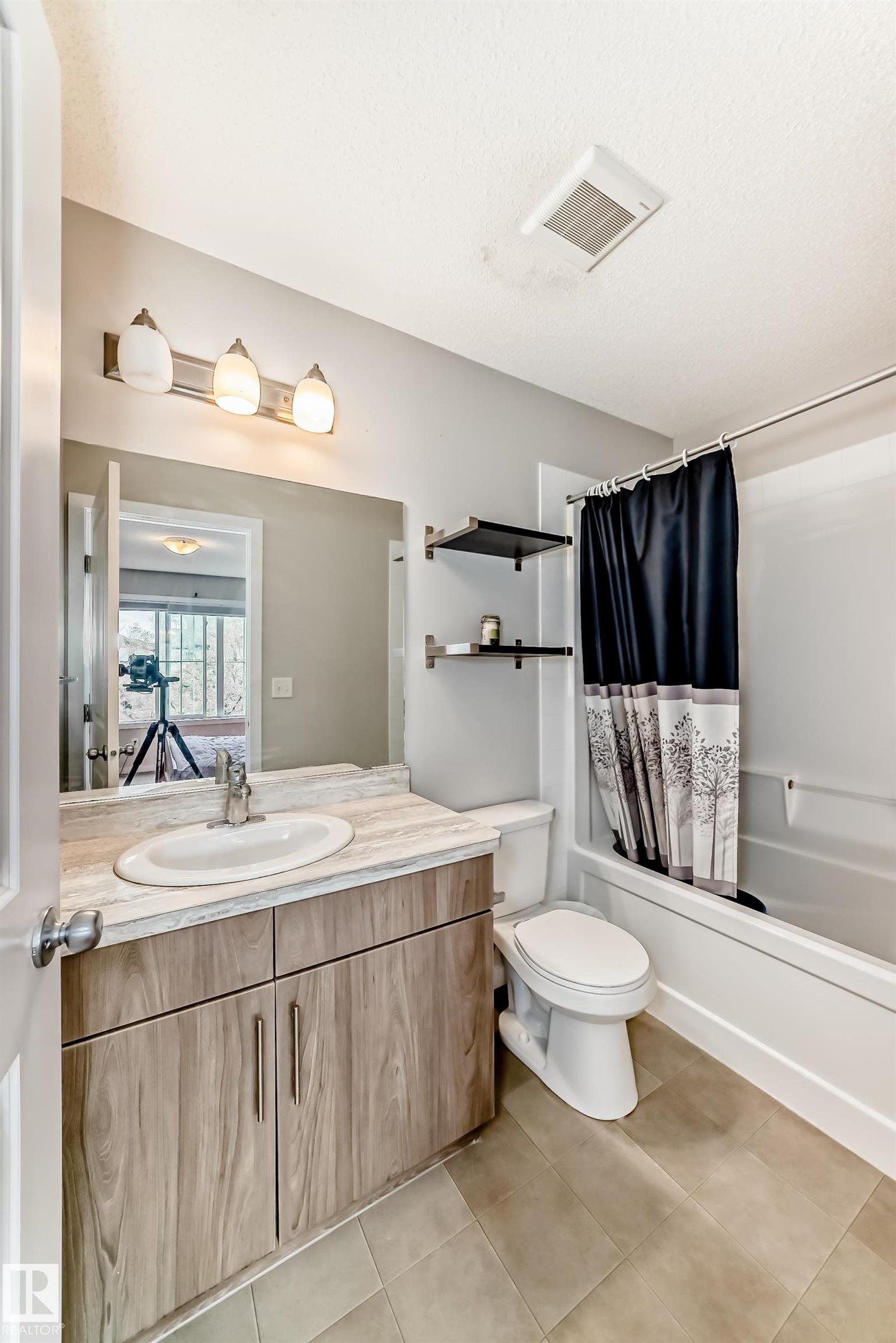 https://zimg.paragon.ice.com/ParagonImages/Property/PM/RAE/225401526/23/0/0/4cd709707e6c0149cbf80cf7c86e0492/1/a9dd7f7b79e5c33fd61ca3e02083ec30/225401526-373ab279-185c-4caa-81fc-d57031b2b301.JPG