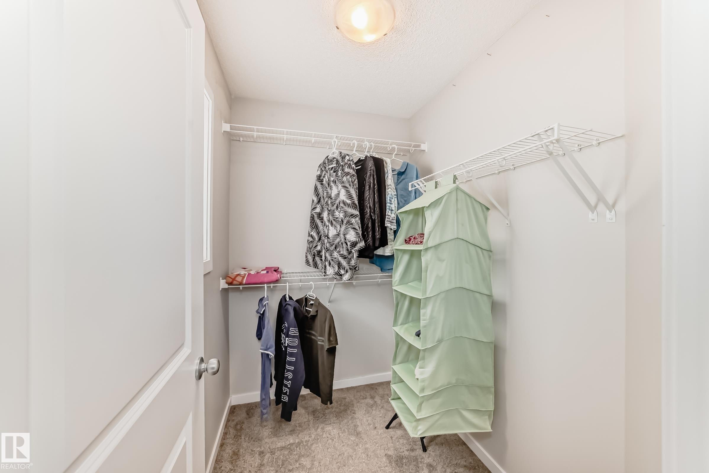 https://zimg.paragon.ice.com/ParagonImages/Property/PM/RAE/225401526/24/0/0/6d15d5139eb0a8b86153afaa0e93ab54/1/a9dd7f7b79e5c33fd61ca3e02083ec30/225401526-cdc47cf0-ed1f-45c1-b5b4-9ea8c60bd42a.JPG
