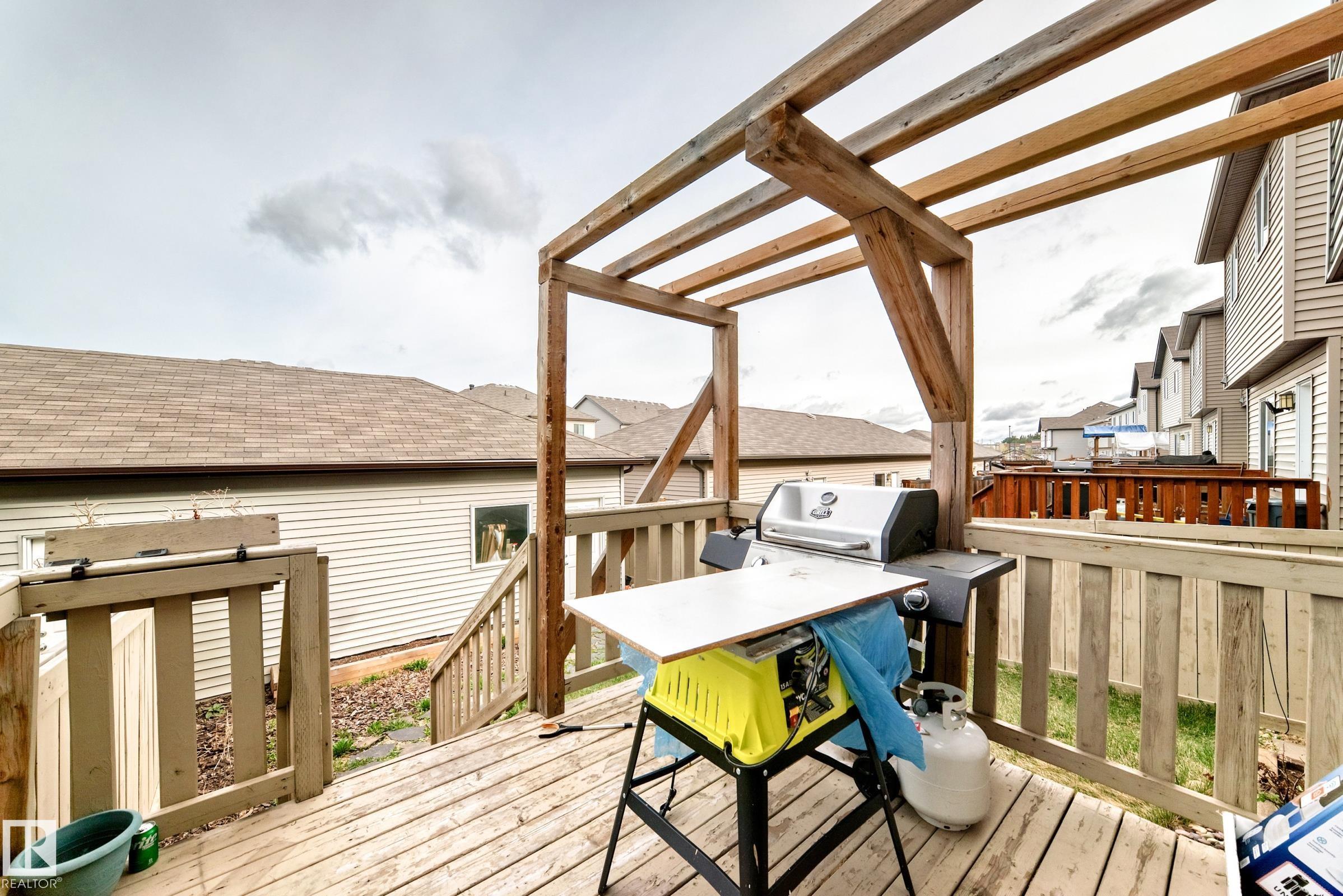 https://zimg.paragon.ice.com/ParagonImages/Property/PM/RAE/225401526/38/0/0/a2f70851f3ec301fb9a9a68b3fd69a9d/1/a9dd7f7b79e5c33fd61ca3e02083ec30/225401526-a5e36b26-a1cf-47a0-a216-1e9bf1965b4b.JPG