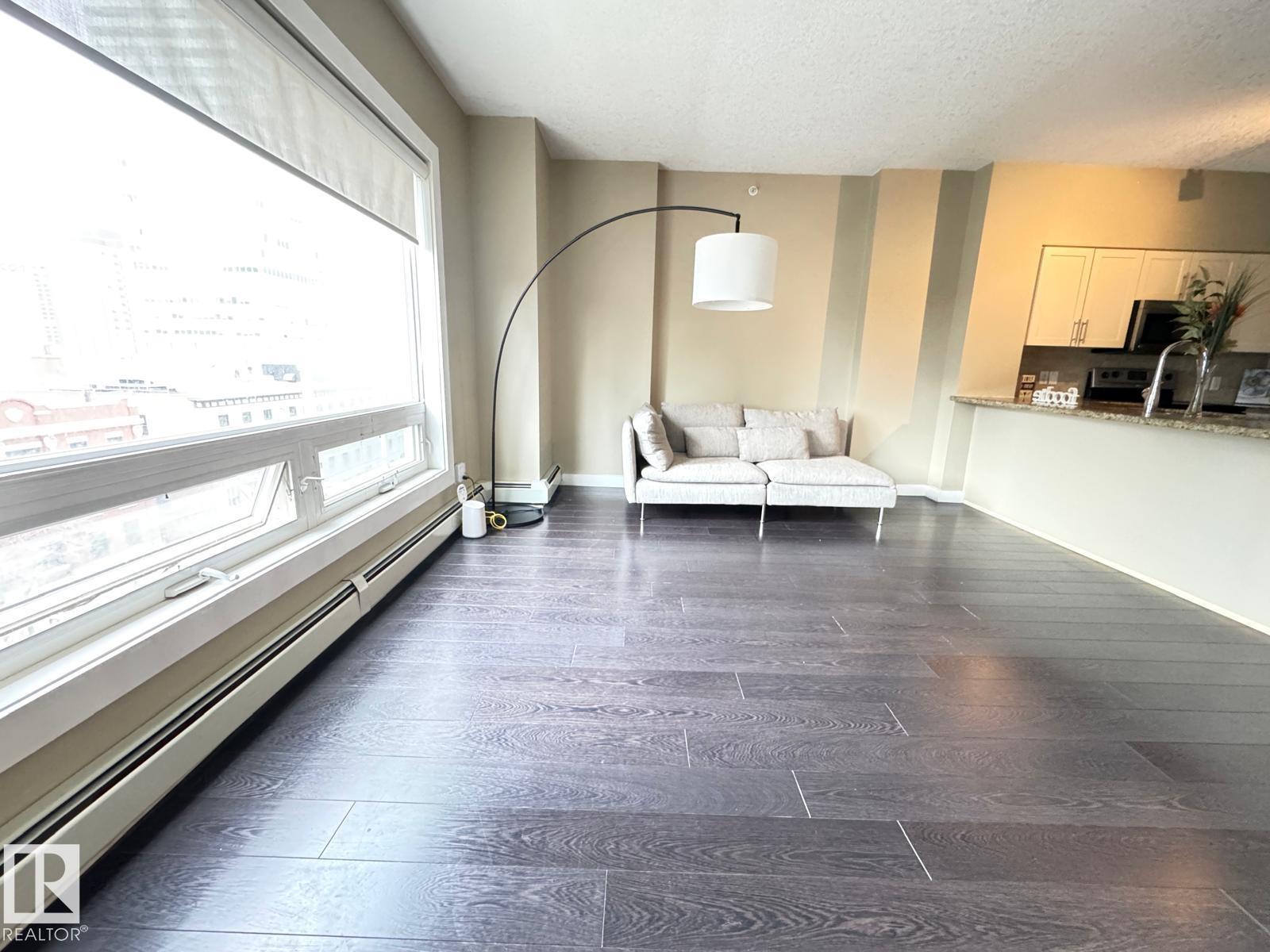 702 - 10136 104 Street NW, Downtown, Edmonton