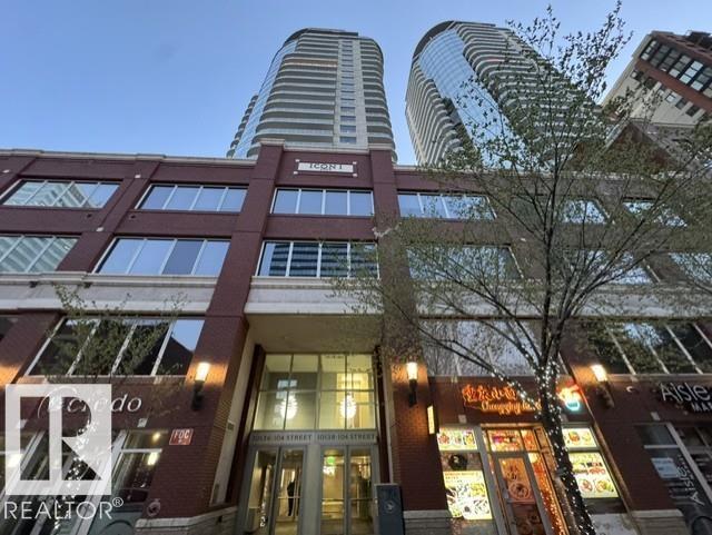 https://zimg.paragon.ice.com/ParagonImages/Property/PM/RAE/225401527/32/0/0/b5a888de6ca073dbe6b1b8086e323d15/1/1cffb6002ad5d0a28f761e47c4386a54/225401527-3c430861-13c4-4696-b8d7-e40225461a47.JPG