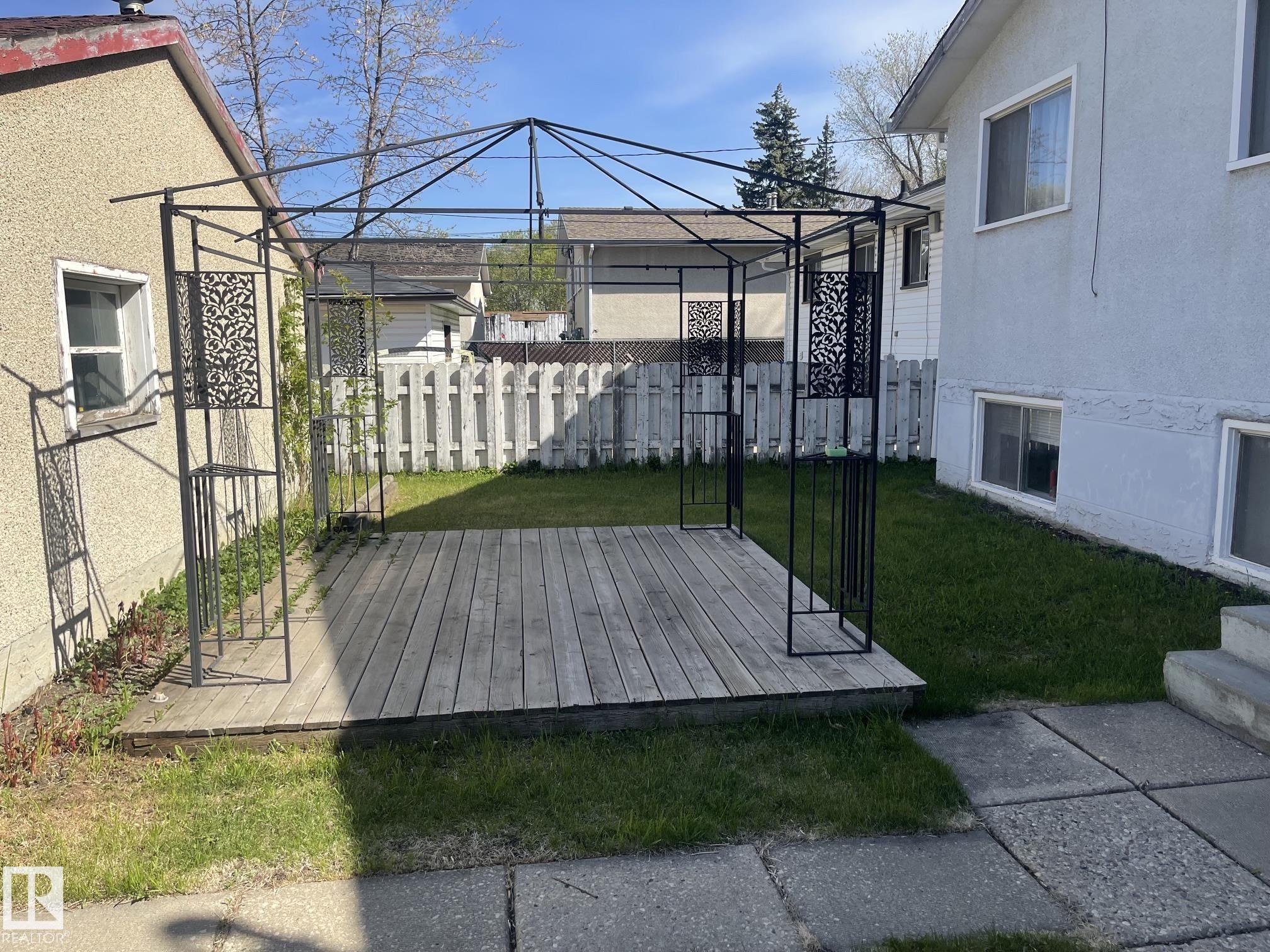 Photo 33 at 11926/11928 56 Street NW, Newton, Edmonton