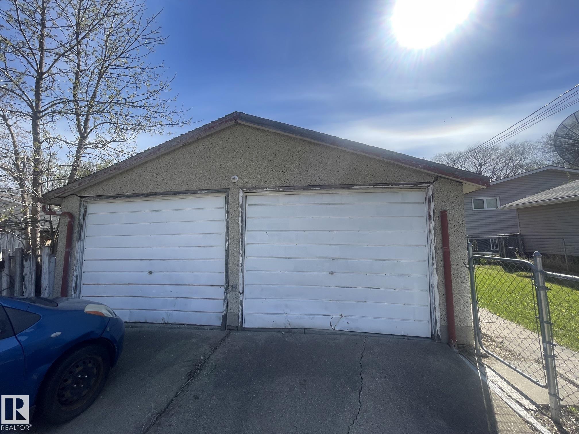 Photo 36 at 11926/11928 56 Street NW, Newton, Edmonton