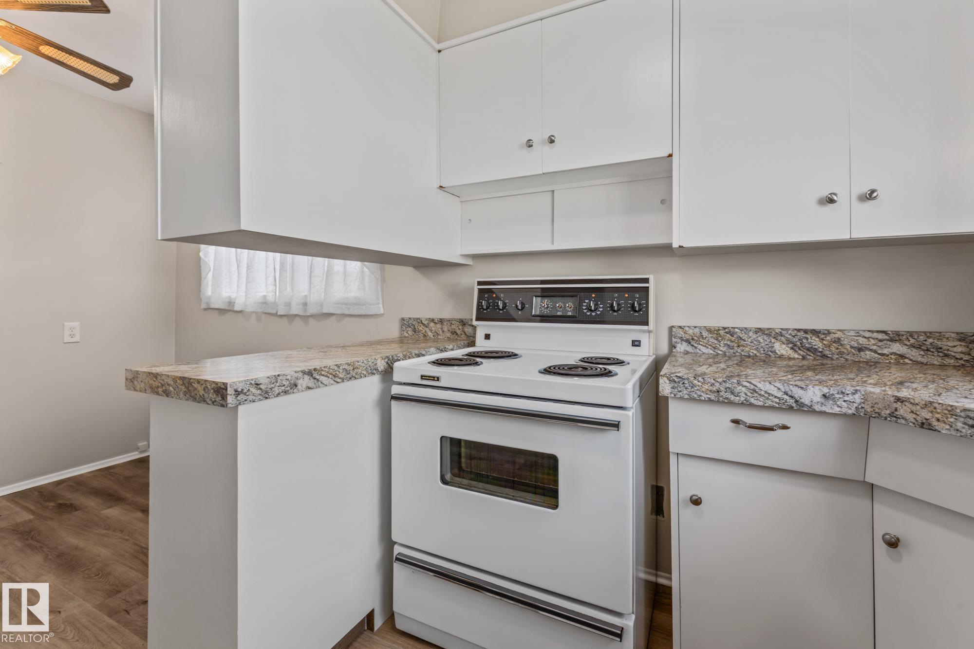 Photo 10 at 11926/11928 56 Street NW, Newton, Edmonton