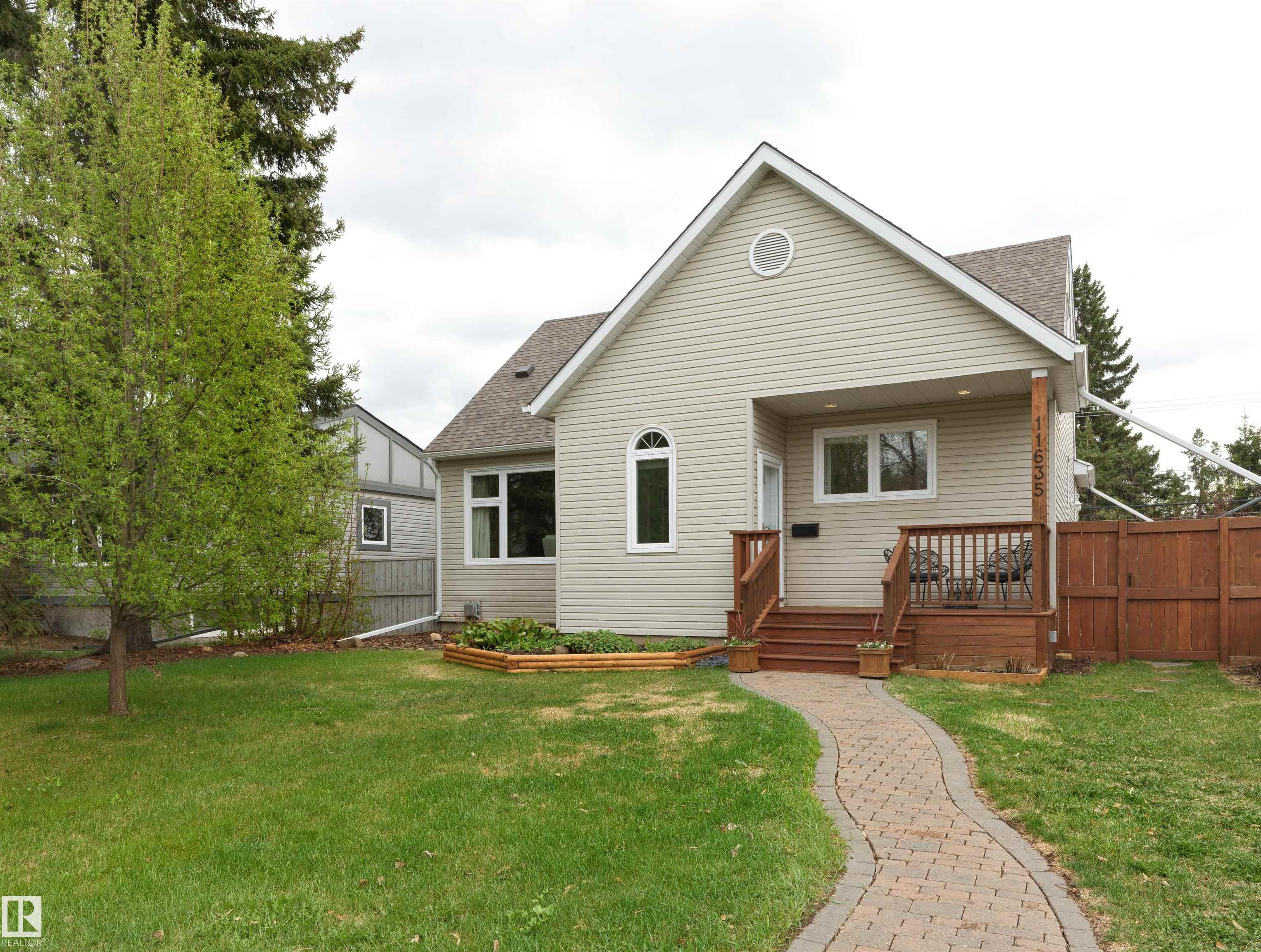 11635 72 Avenue NW, Belgravia, Edmonton