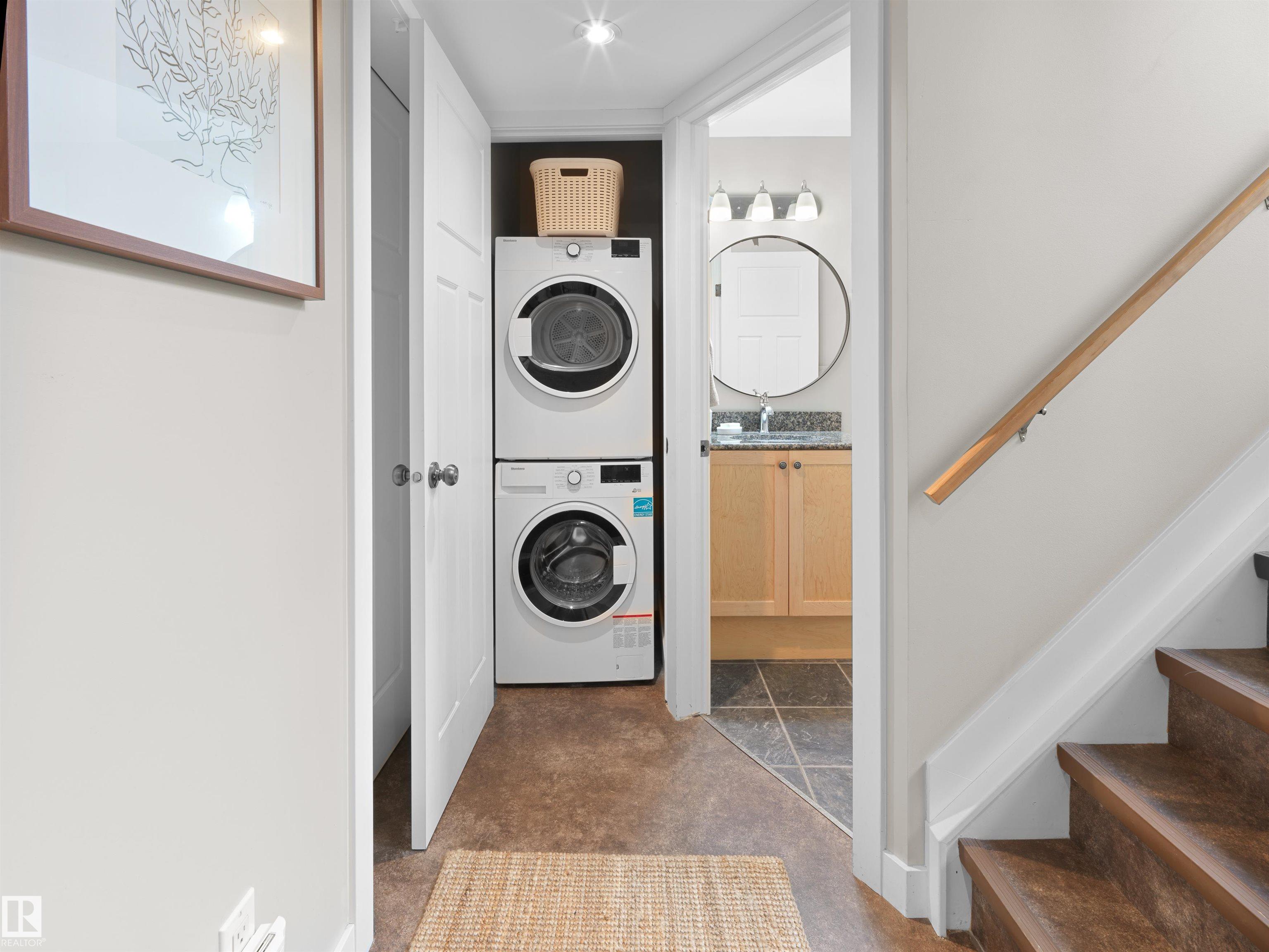 Photo 33 at 11635 72 Avenue NW, Belgravia, Edmonton