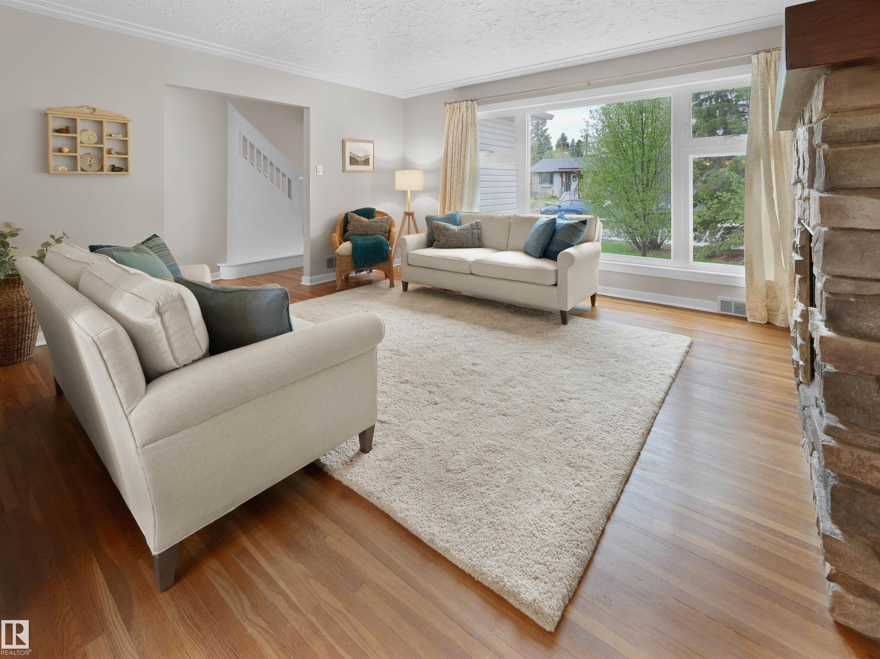 11635 72 Avenue NW, Belgravia, Edmonton