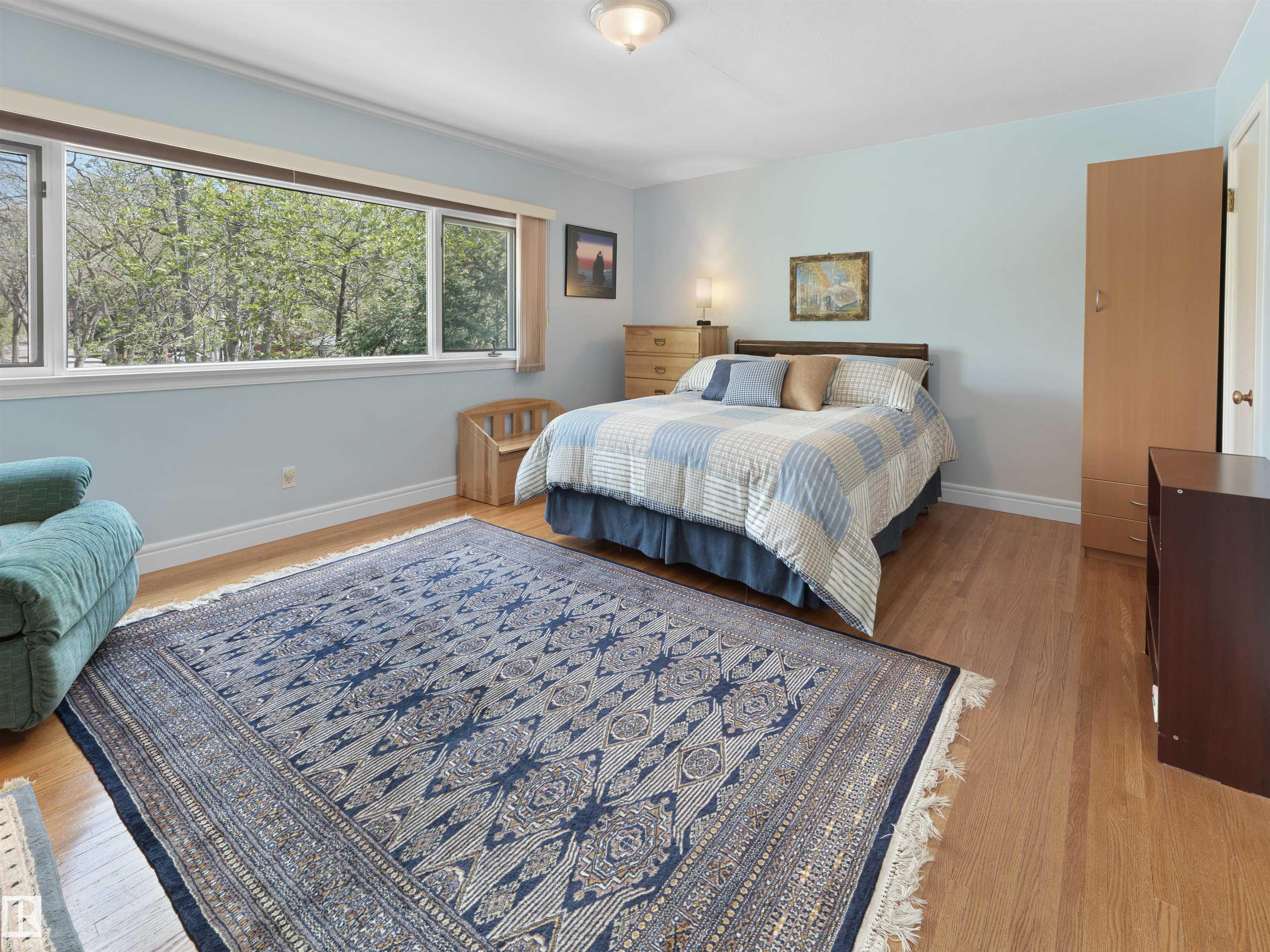 Photo 21 at 9202 117 Street NW, Windsor Park, Edmonton