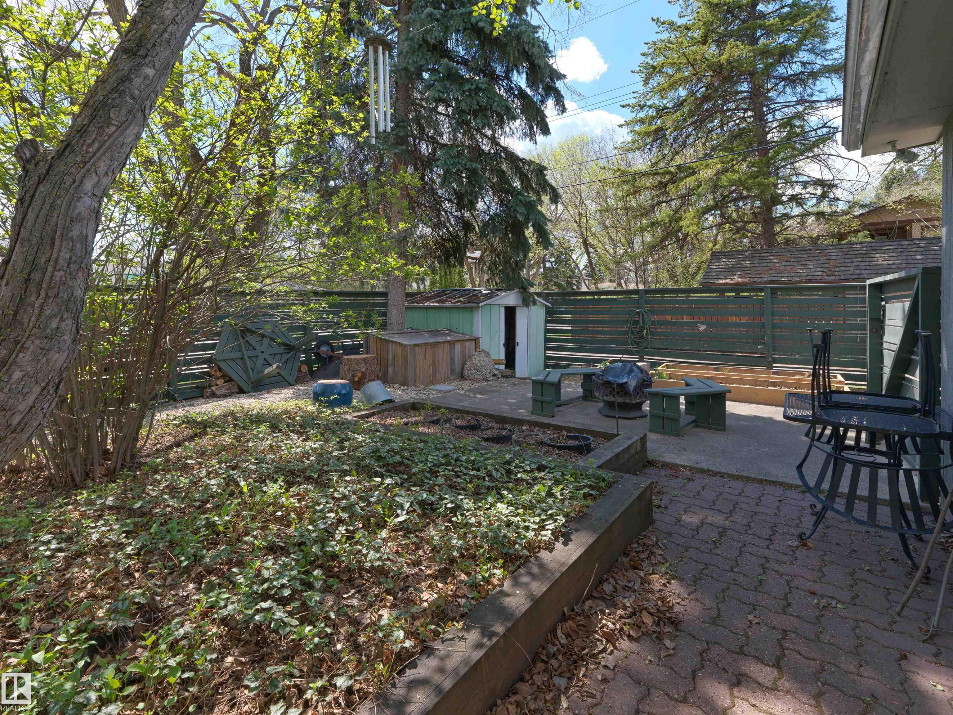 Photo 29 at 9202 117 Street NW, Windsor Park, Edmonton