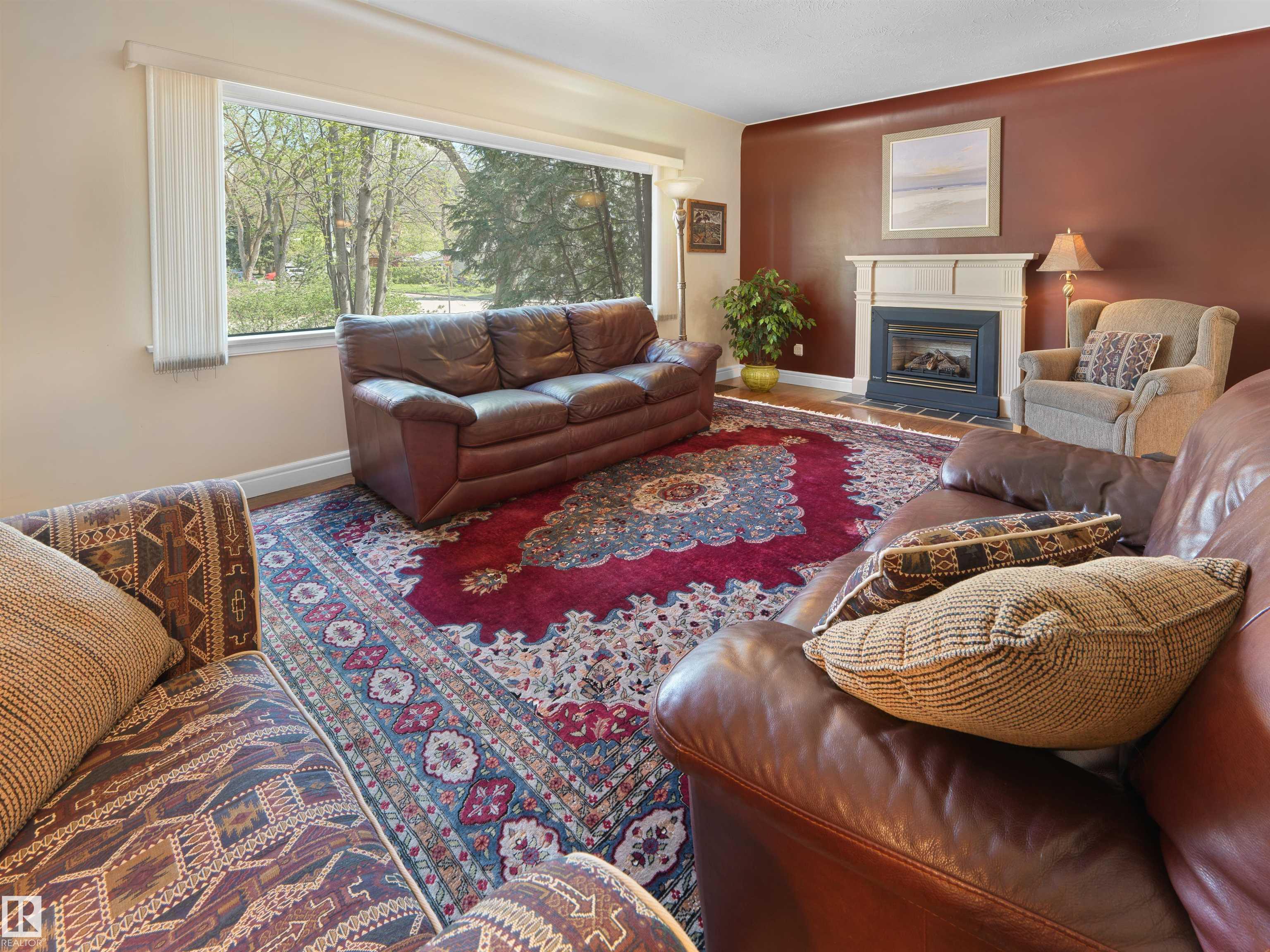 9202 117 Street NW, Windsor Park, Edmonton