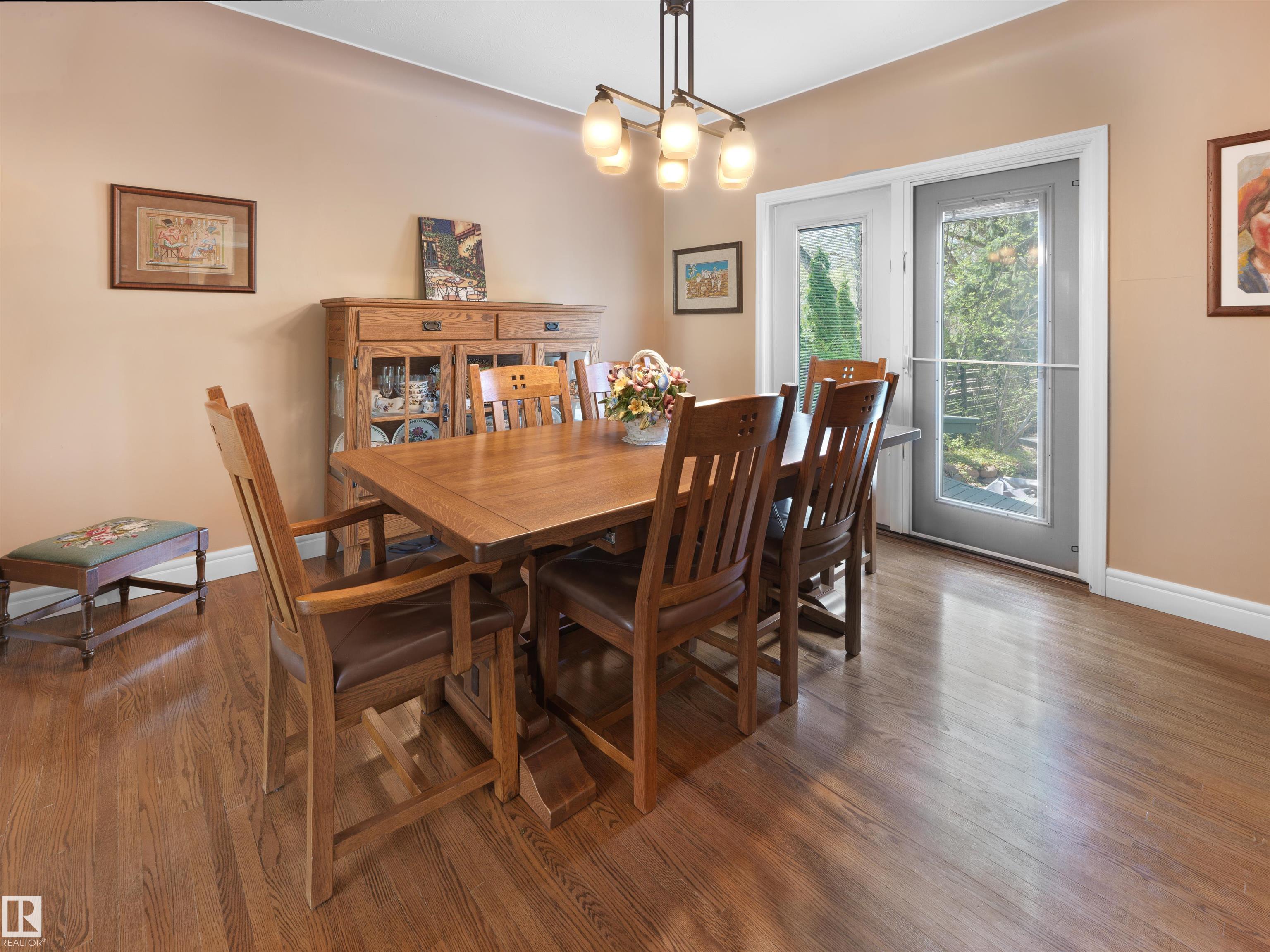 Photo 6 at 9202 117 Street NW, Windsor Park, Edmonton