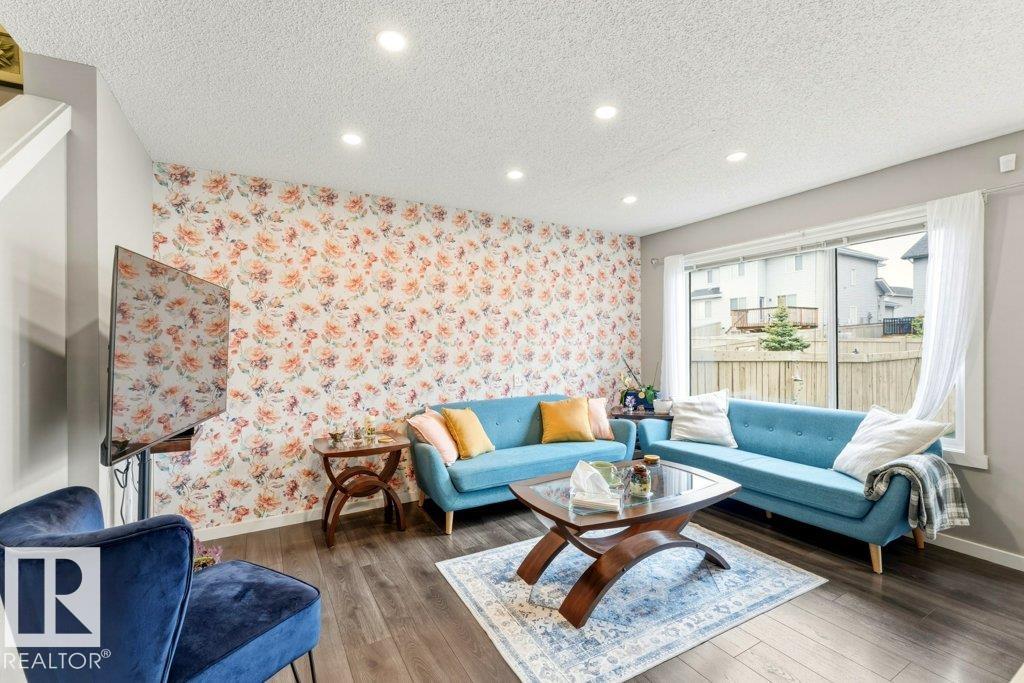 https://zimg.paragon.ice.com/ParagonImages/Property/PM/RAE/225401538/11/0/0/bd275d22a18e5b1eb6f1add5c564a24f/1/478d310531654b1395af14ce24cc2d69/225401538-06f821e7-0ddb-47b4-939d-adce80b2168c.JPG