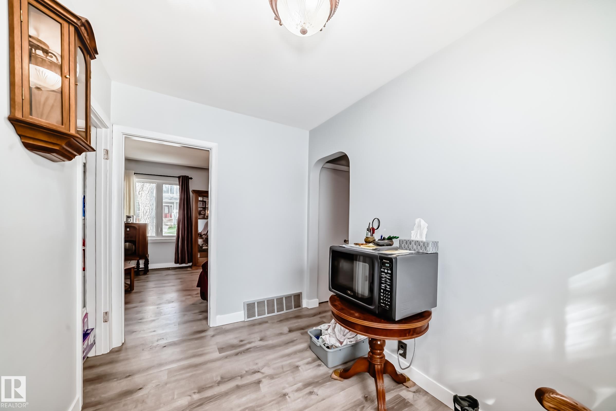 Photo 15 at 11303 60 Street NW, Highlands, Edmonton