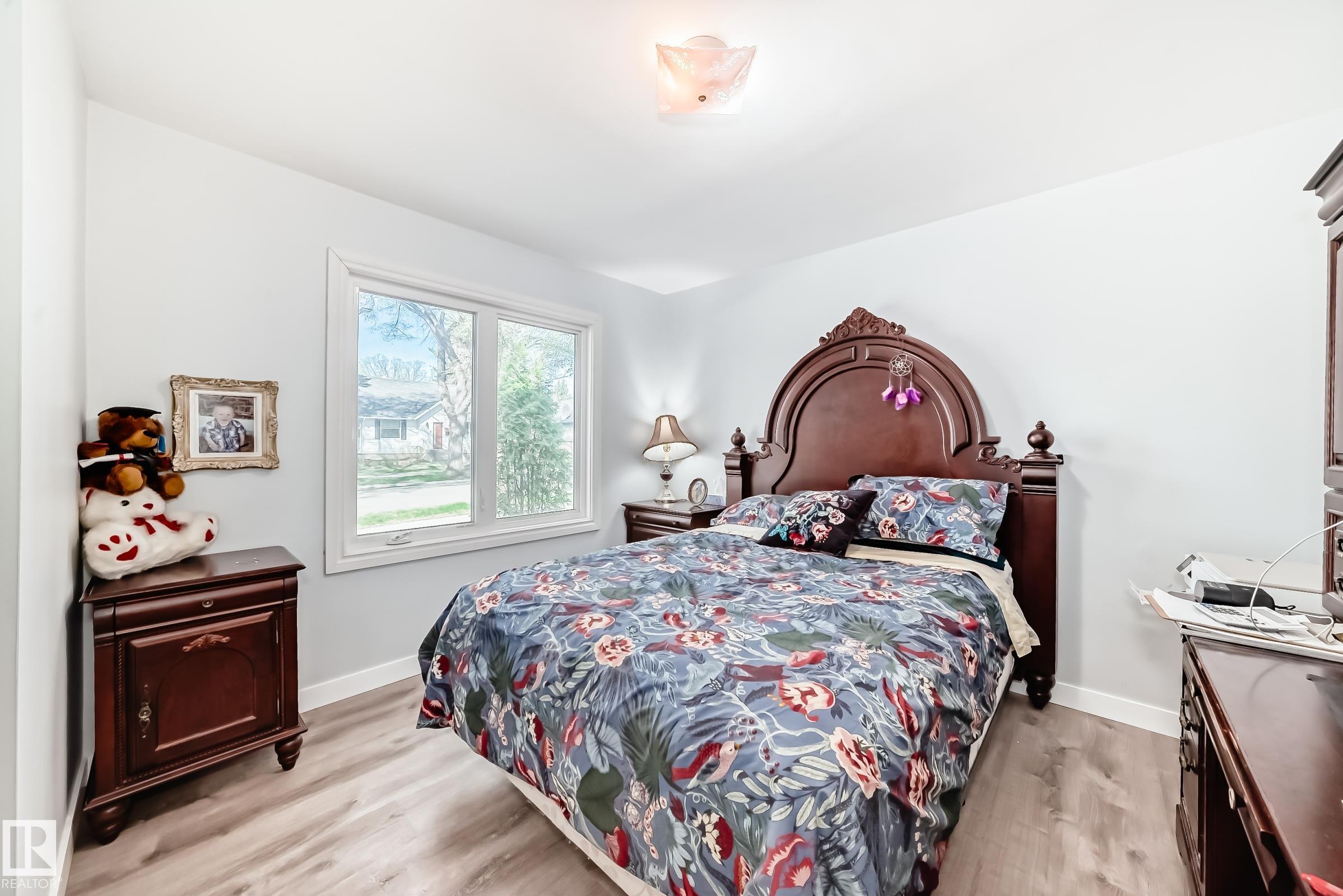 Photo 16 at 11303 60 Street NW, Highlands, Edmonton