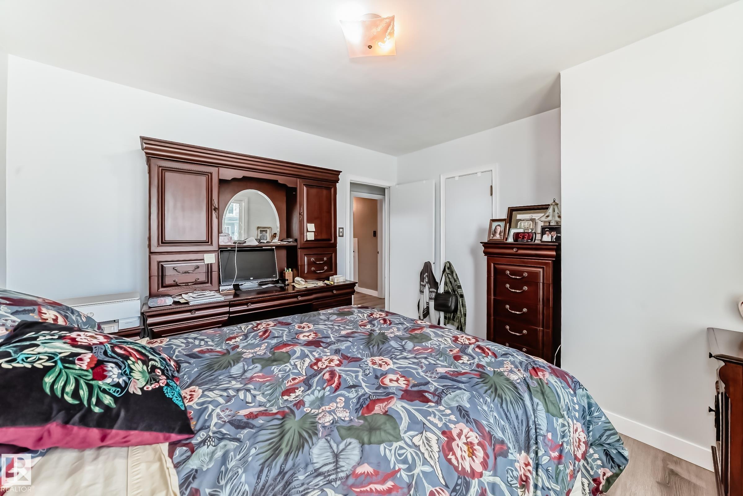 Photo 19 at 11303 60 Street NW, Highlands, Edmonton