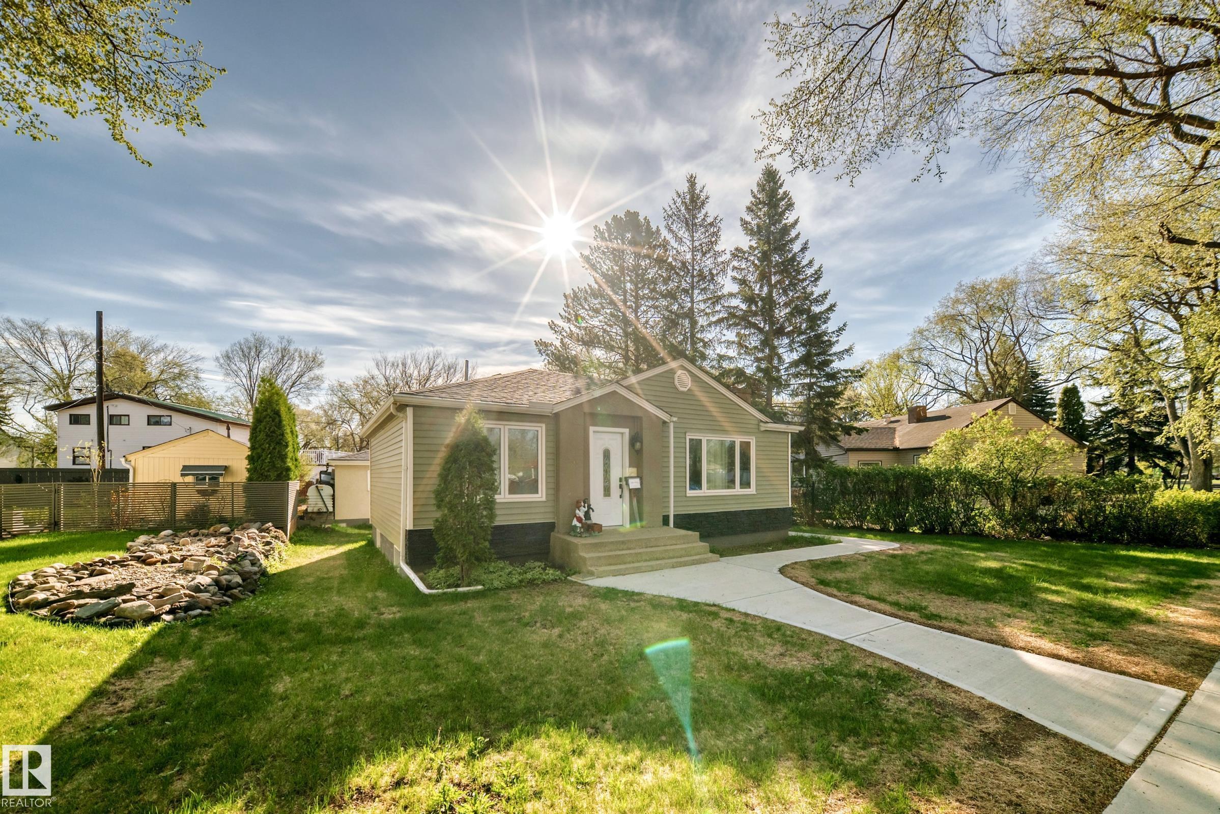 11303 60 Street NW, Highlands, Edmonton