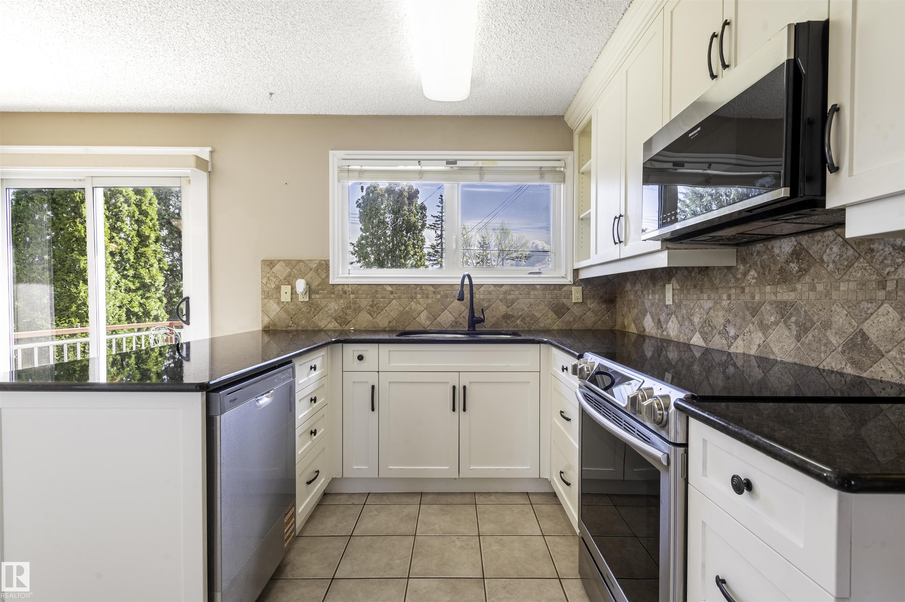 Photo 13 at 9331 52 Street NW, Ottewell, Edmonton