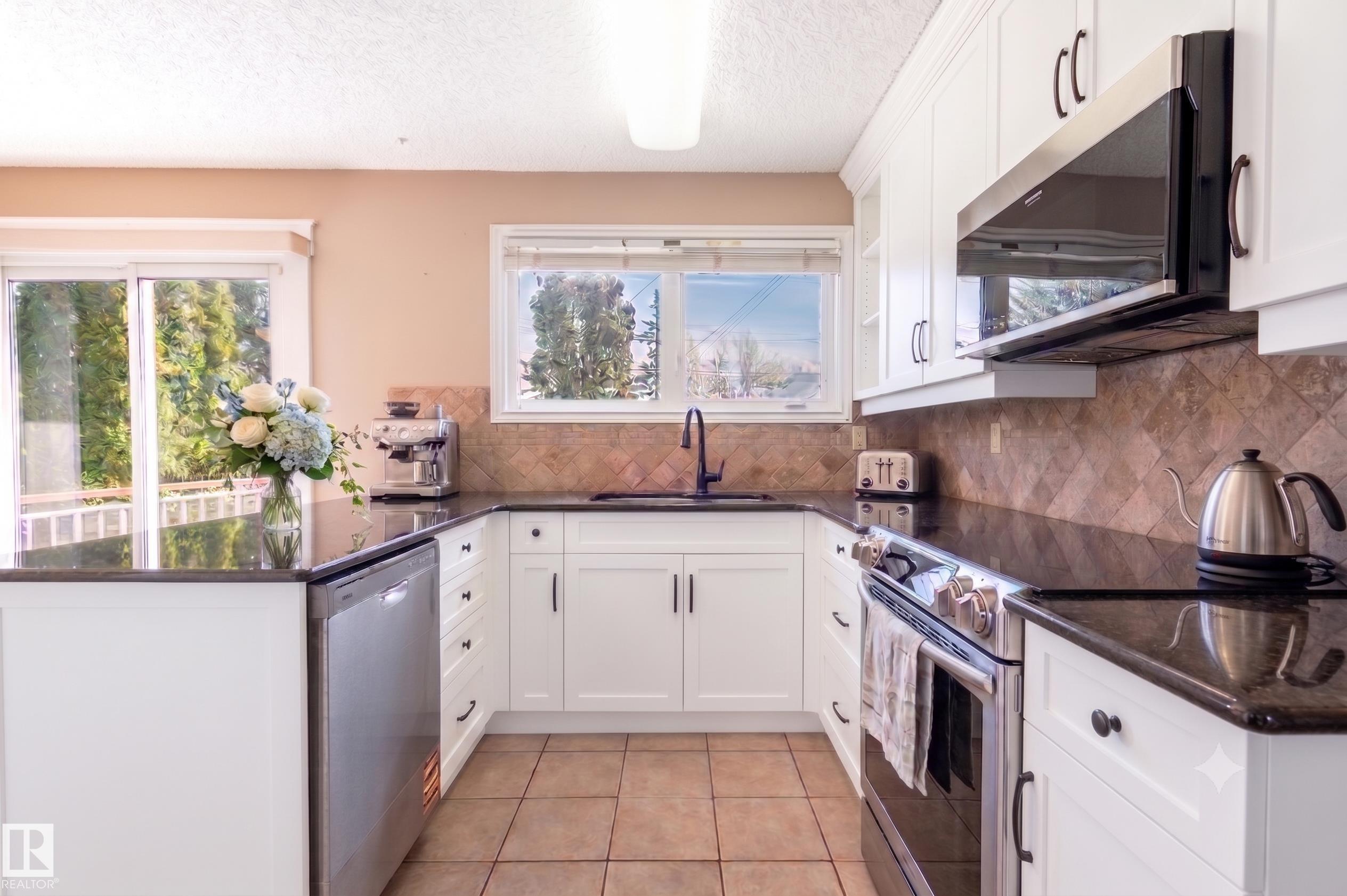 Photo 14 at 9331 52 Street NW, Ottewell, Edmonton