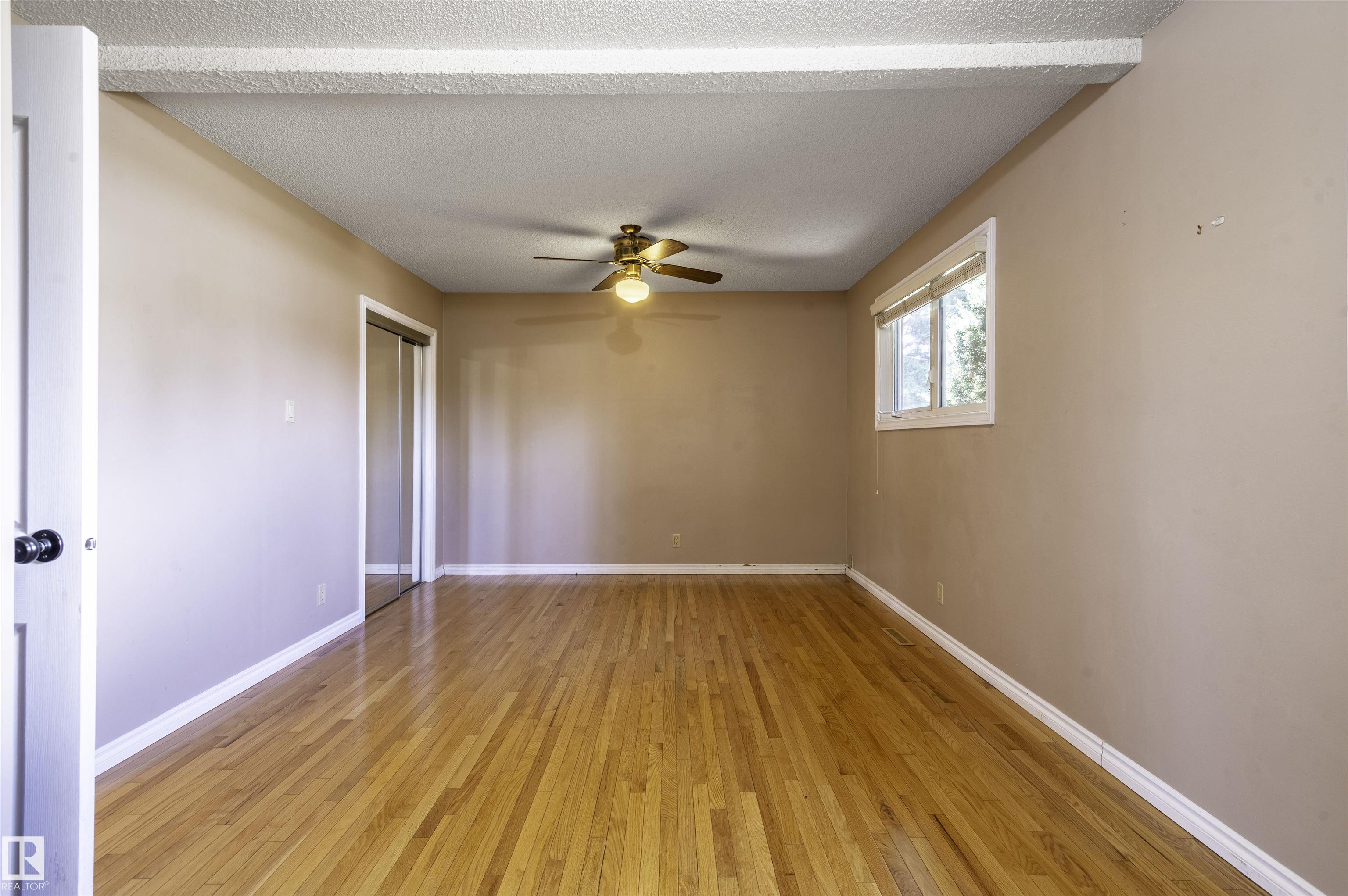 Photo 24 at 9331 52 Street NW, Ottewell, Edmonton
