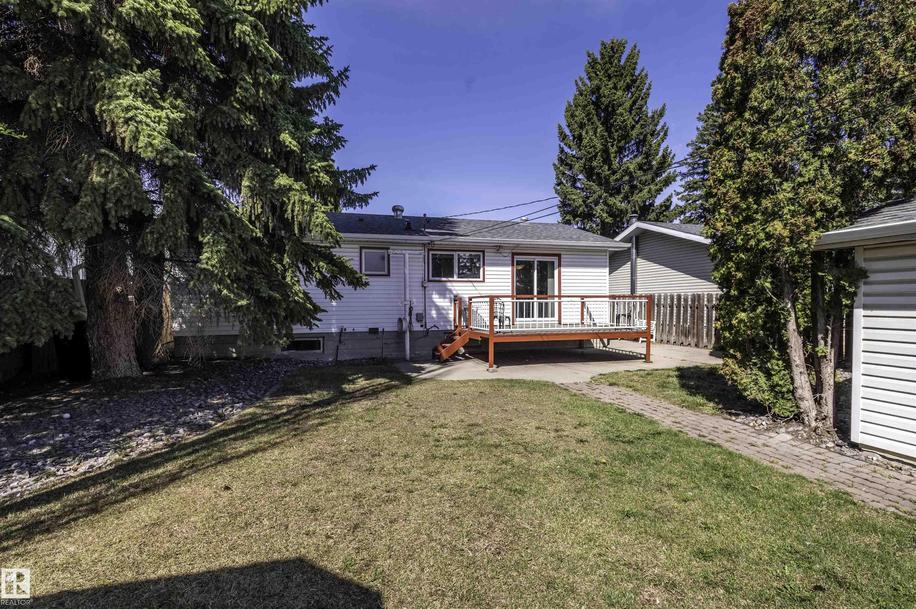 Photo 44 at 9331 52 Street NW, Ottewell, Edmonton