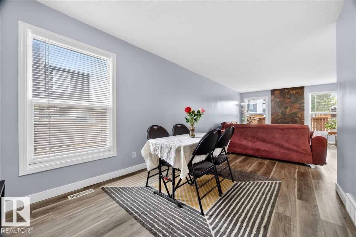 https://zimg.paragon.ice.com/ParagonImages/Property/PM/RAE/225401545/11/0/0/c43a14660fd71e95ff34b3f30cff4d6e/1/22de277d45c7af897449a5130a991e1b/225401545-961318dd-5b52-47ce-960e-470dd40d375e.JPG