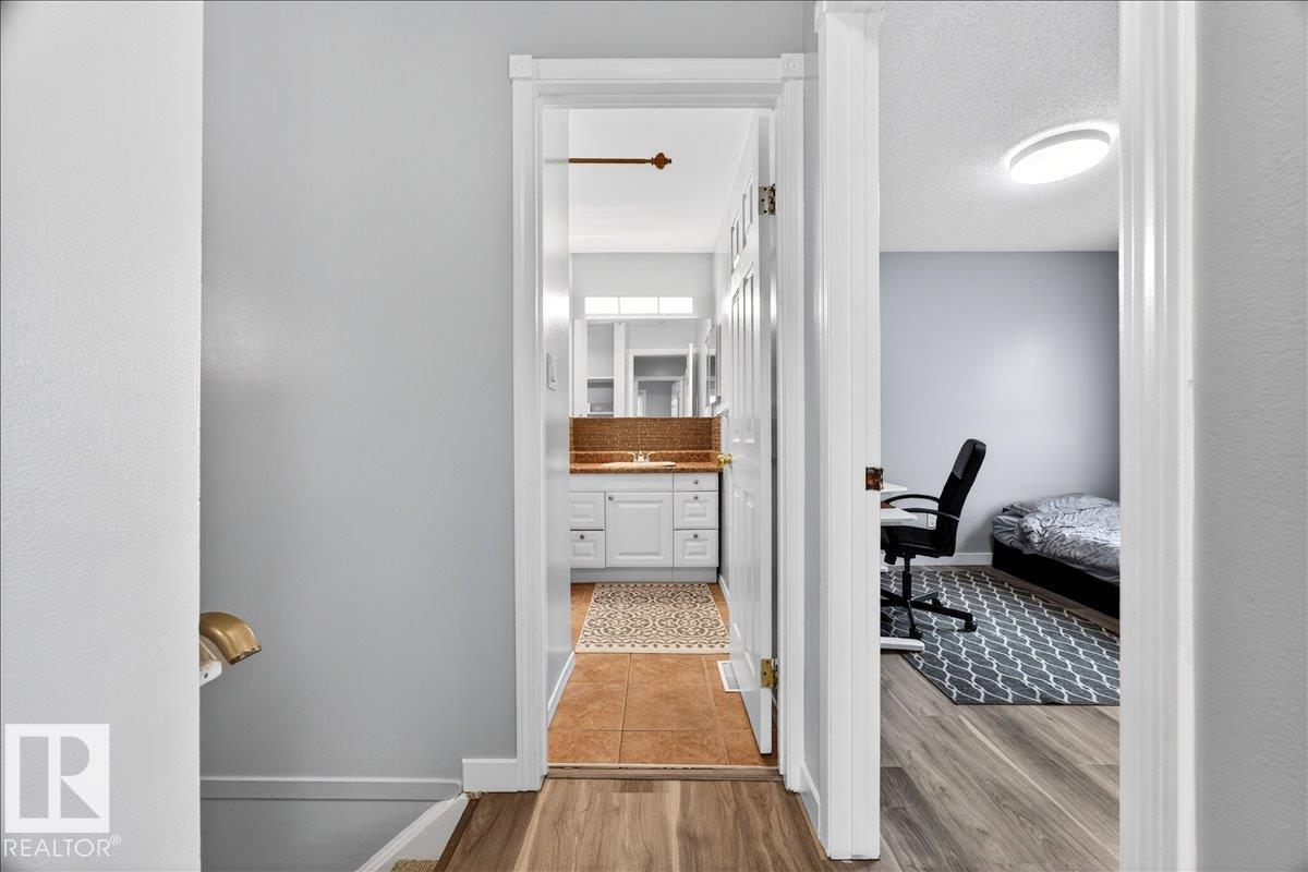 https://zimg.paragon.ice.com/ParagonImages/Property/PM/RAE/225401545/14/0/0/0e6722e6e73104376d5738a980fc0eda/1/22de277d45c7af897449a5130a991e1b/225401545-1c7ee517-e010-48a5-86c0-515423f25dc0.JPG