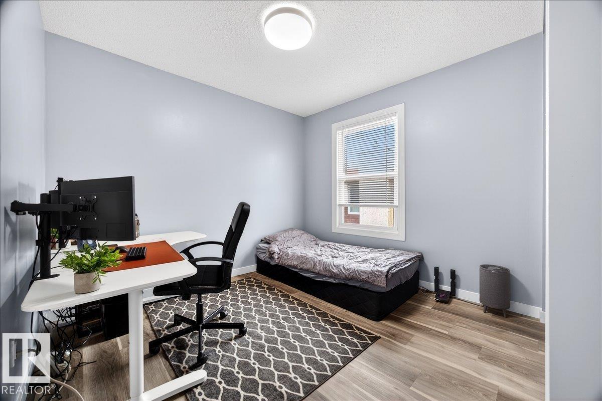 https://zimg.paragon.ice.com/ParagonImages/Property/PM/RAE/225401545/17/0/0/b8b406ad4832c392bef512d9c4b42ef0/1/22de277d45c7af897449a5130a991e1b/225401545-9e7ddbdb-173d-4632-be36-da78cc9749b5.JPG