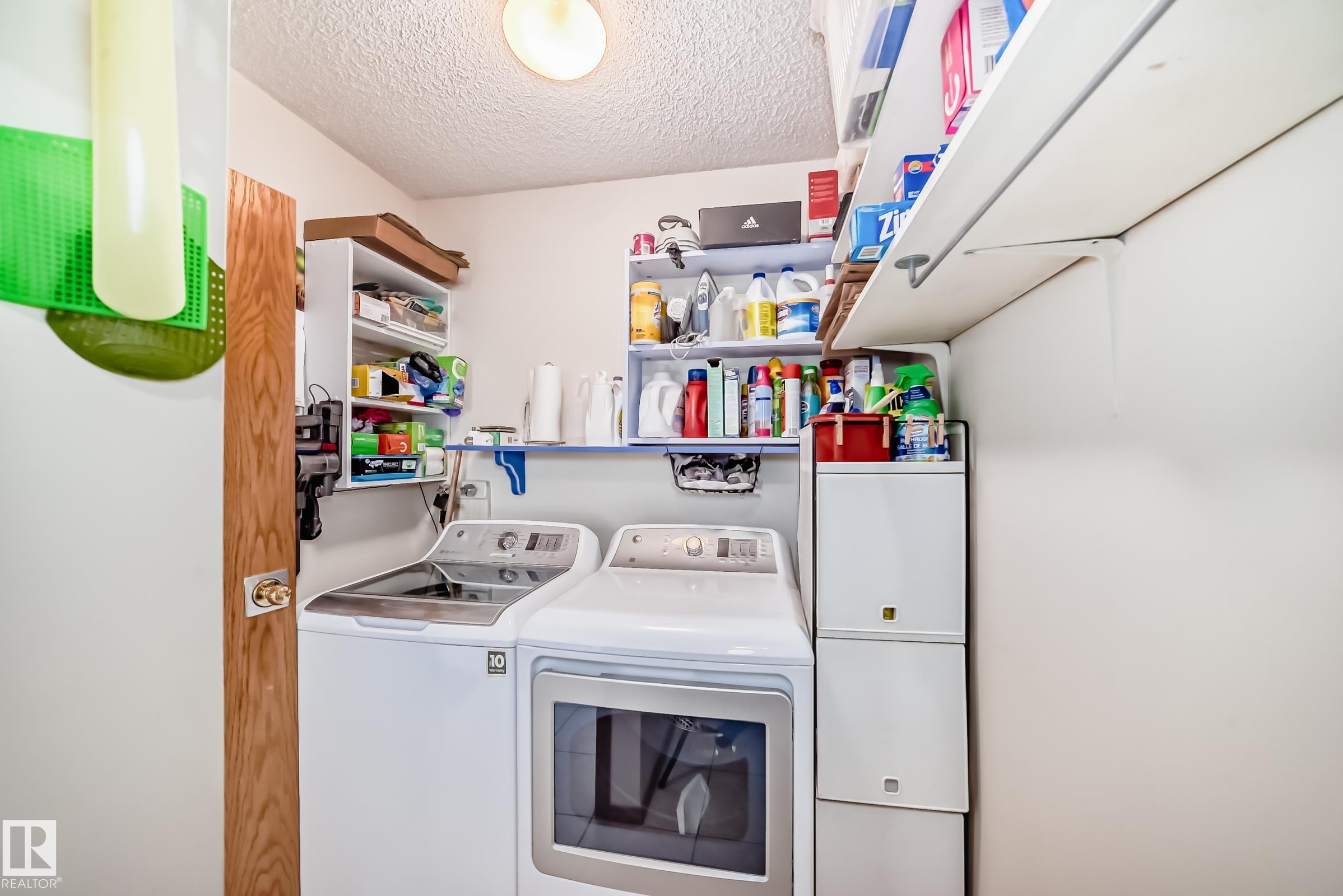 https://zimg.paragon.ice.com/ParagonImages/Property/PM/RAE/225401549/38/0/0/d1844dba3755aaf18135d8af67525961/1/9675a10d0aacc9b441fa43a50708f193/225401549-3C816D4D-CF88-4724-A6CA-8A29B7078EED.JPG
