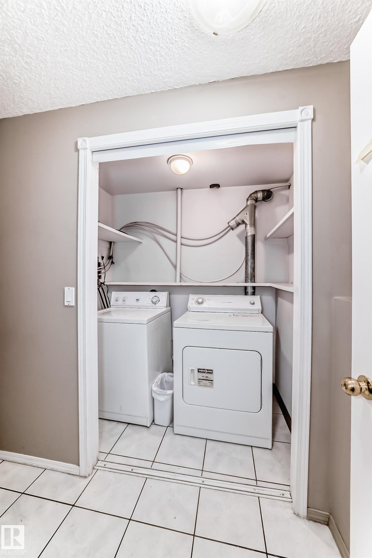 https://zimg.paragon.ice.com/ParagonImages/Property/PM/RAE/225401549/61/0/0/910e70ee4b53f1c327cb248df277bb82/1/9675a10d0aacc9b441fa43a50708f193/225401549-BD6430F5-A83E-4186-8C42-F617B646DD7C.JPG