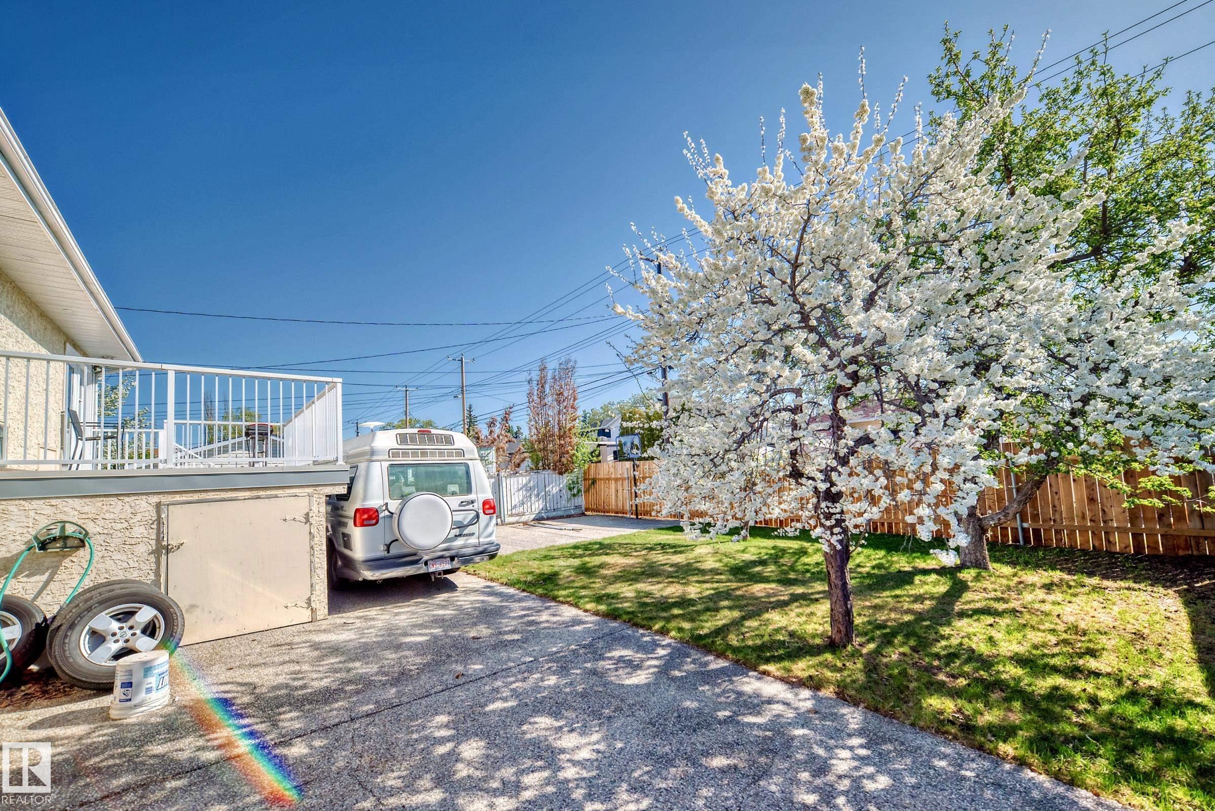 https://zimg.paragon.ice.com/ParagonImages/Property/PM/RAE/225401549/70/0/0/44f6122fdc3a3b1516a6548e66d77977/1/9675a10d0aacc9b441fa43a50708f193/225401549-CF559CD4-3087-4A78-97F8-D957BB0F1C1C.JPG