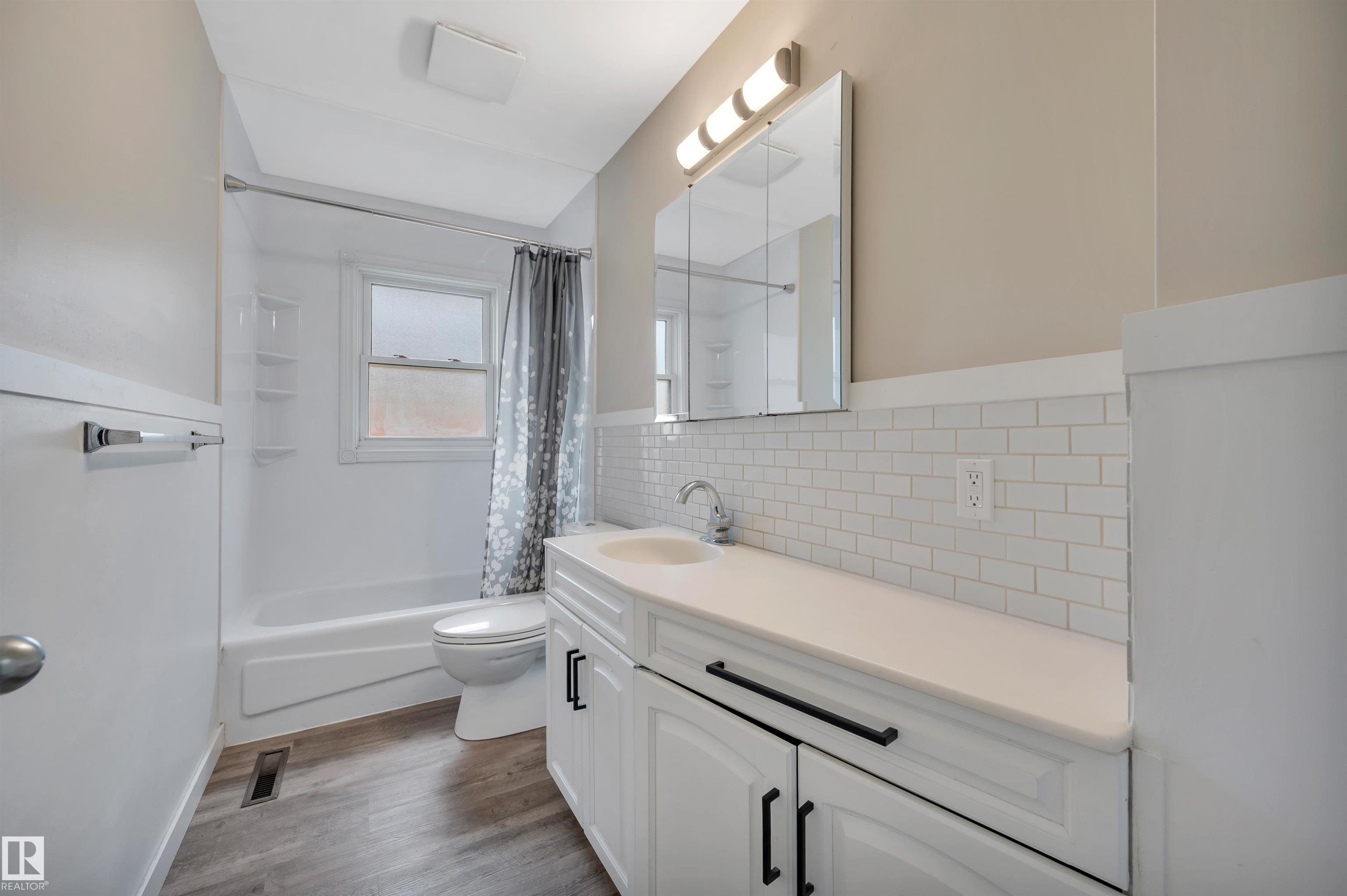 Photo 17 at 6515 104 A Street NW, Allendale, Edmonton