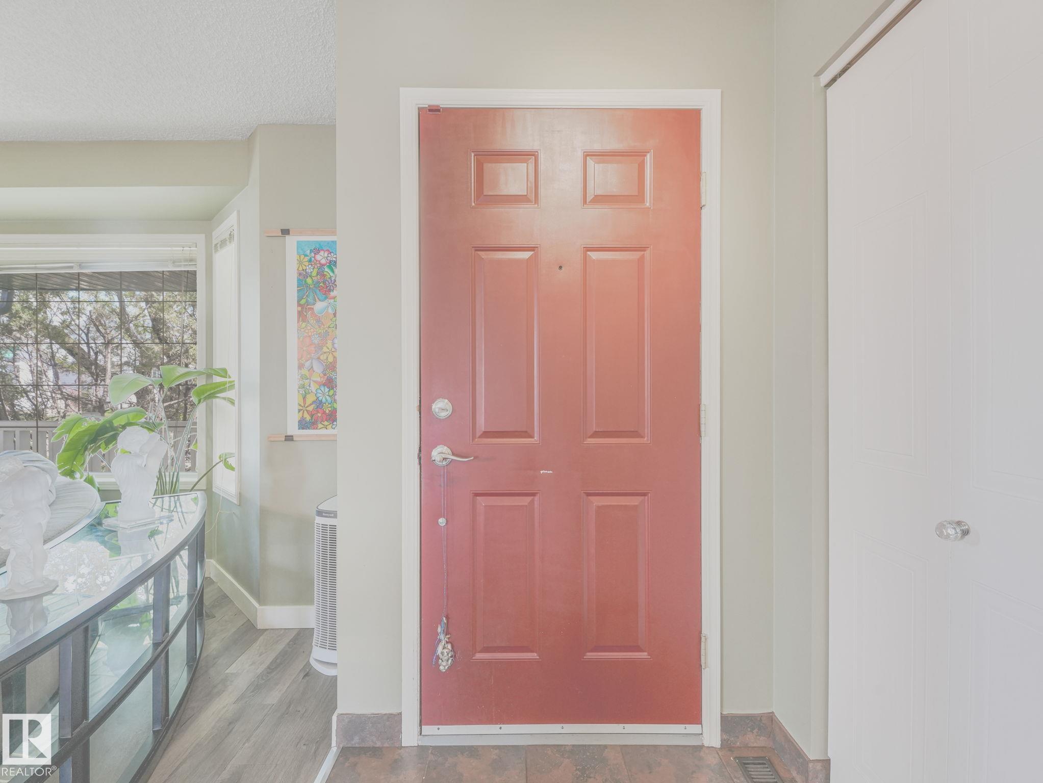 https://zimg.paragon.ice.com/ParagonImages/Property/PM/RAE/225401555/20/0/0/1281009771f31781467b7884963d0572/1/3322ec6d984a43774c95b13e1248ed0b/225401555-7cb0b543-3c25-40f4-8ab7-12428f8282ea.JPG
