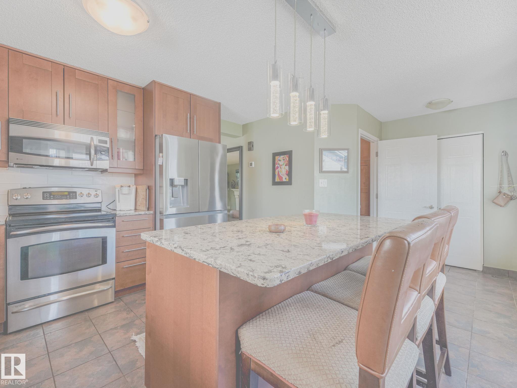 https://zimg.paragon.ice.com/ParagonImages/Property/PM/RAE/225401555/31/0/0/47d3cf56dd1da54d49ef09c4385a5a59/1/3322ec6d984a43774c95b13e1248ed0b/225401555-0231819f-d7b0-4fbc-b554-2677830d739f.JPG