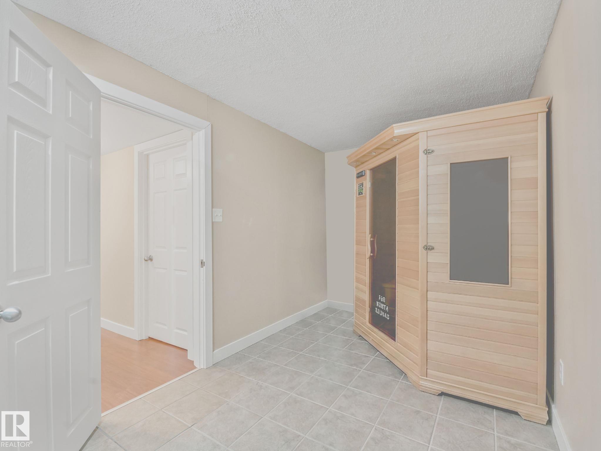 https://zimg.paragon.ice.com/ParagonImages/Property/PM/RAE/225401555/65/0/0/1adc041282d5b53ab9d2bce2be0c5234/1/3322ec6d984a43774c95b13e1248ed0b/225401555-6497de49-6465-403d-8713-6dea7aabb5f7.JPG