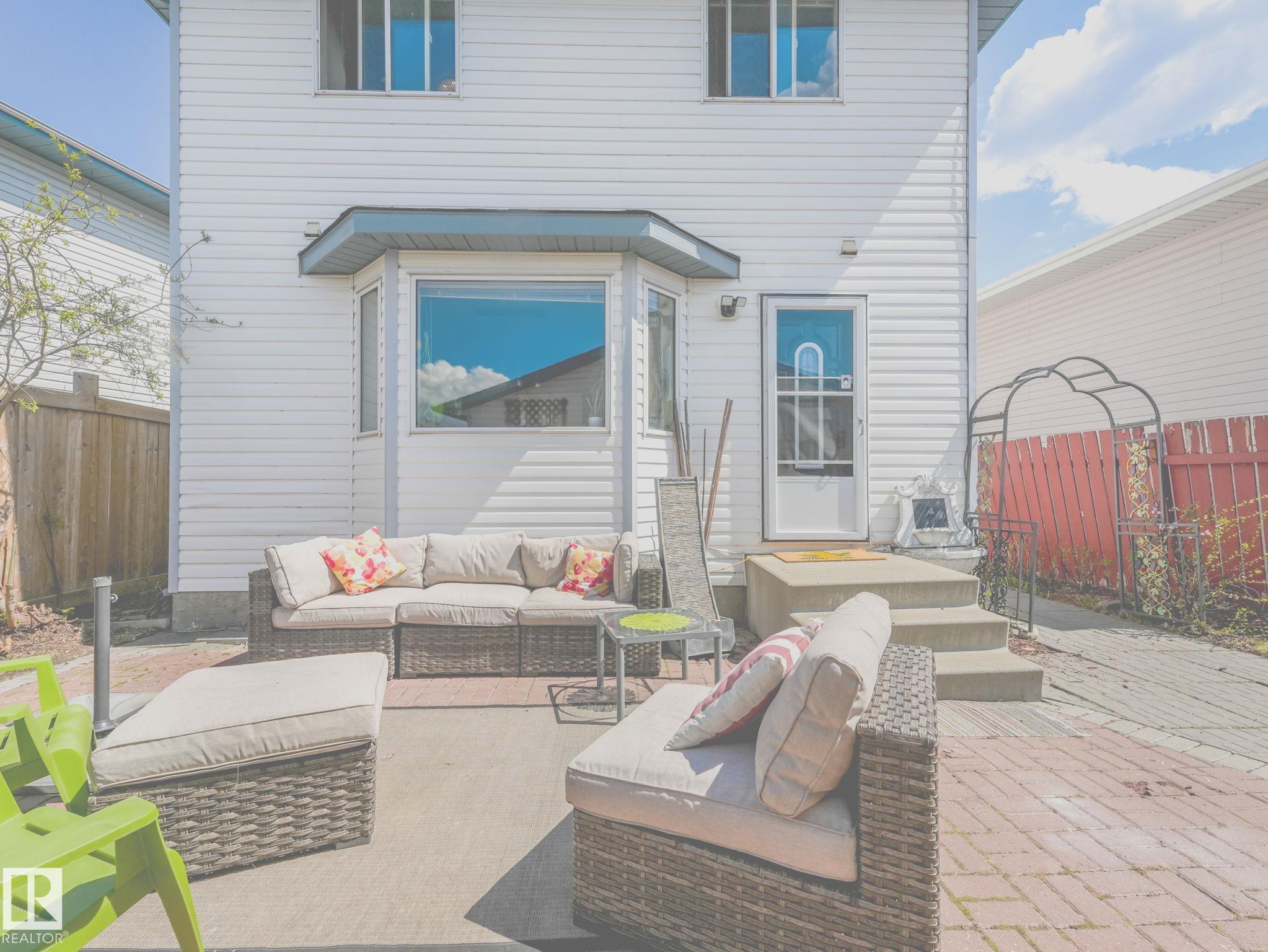 https://zimg.paragon.ice.com/ParagonImages/Property/PM/RAE/225401555/8/0/0/4d379134971c5c88c3daa1f827b30d1a/1/3322ec6d984a43774c95b13e1248ed0b/225401555-2634289c-2b57-4006-90fc-bf0a6572ca69.JPG