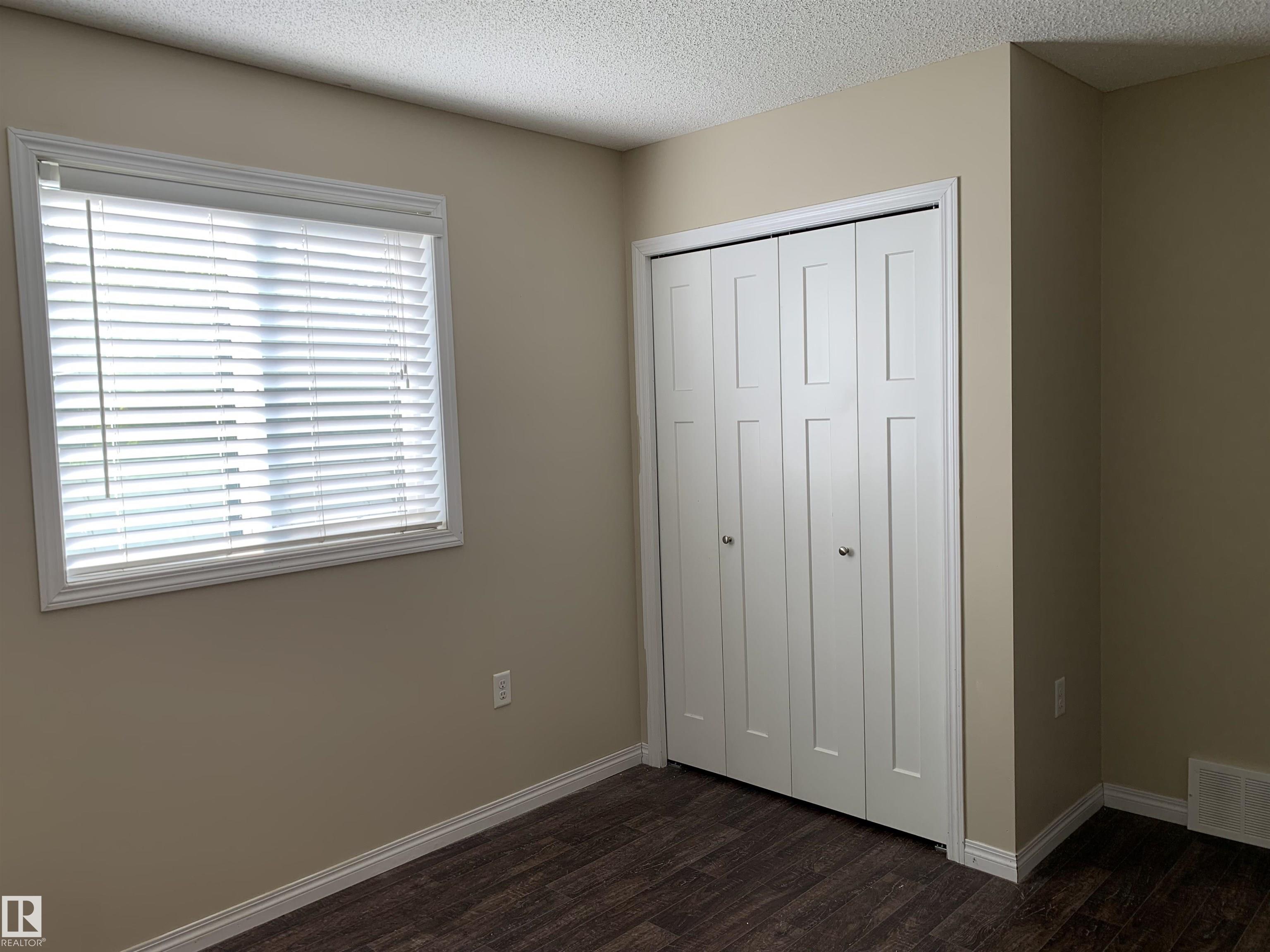 Photo 16 at 11824 93 Street NW, Alberta Avenue, Edmonton