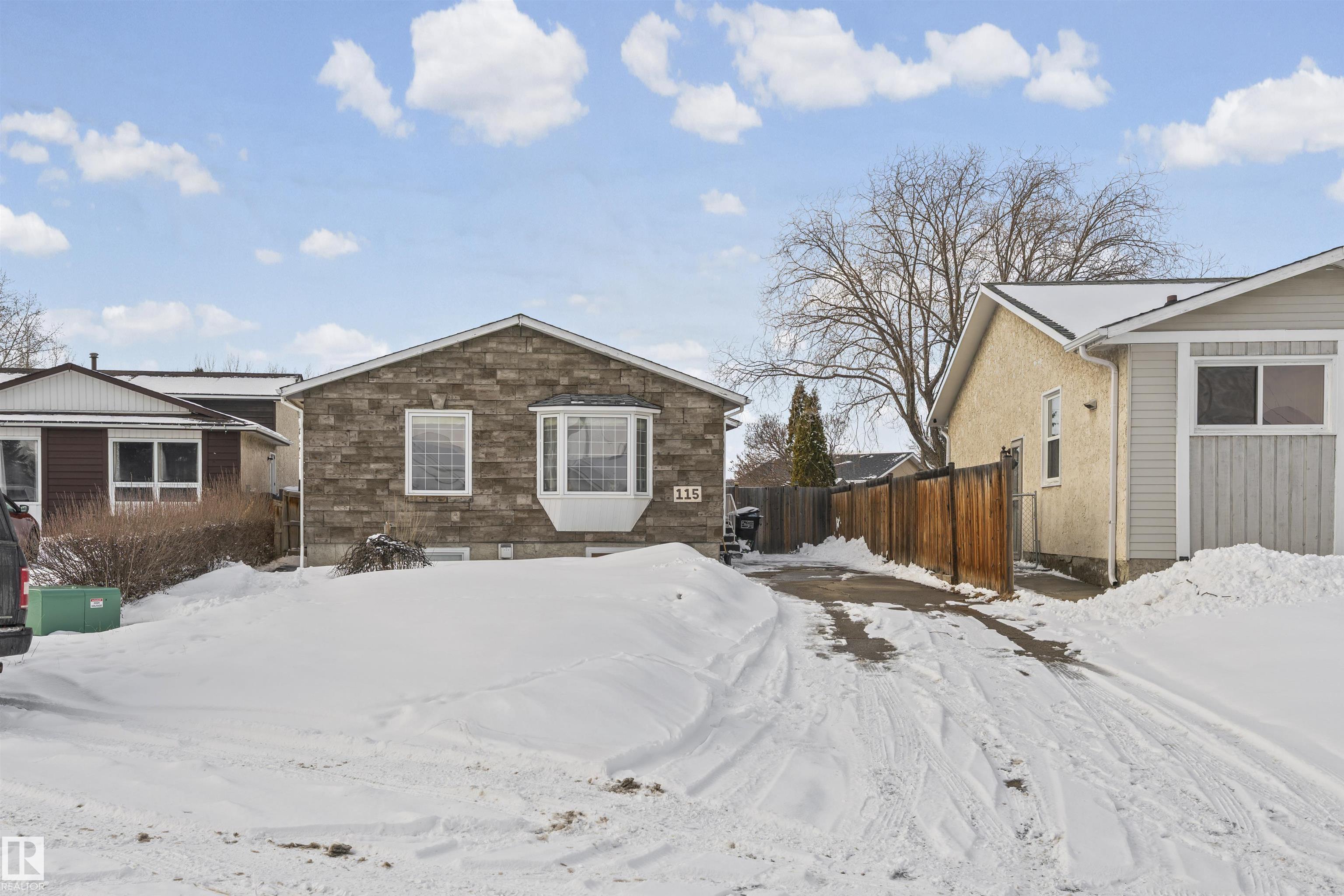 115 Warwick Road NW, Dunluce, Edmonton