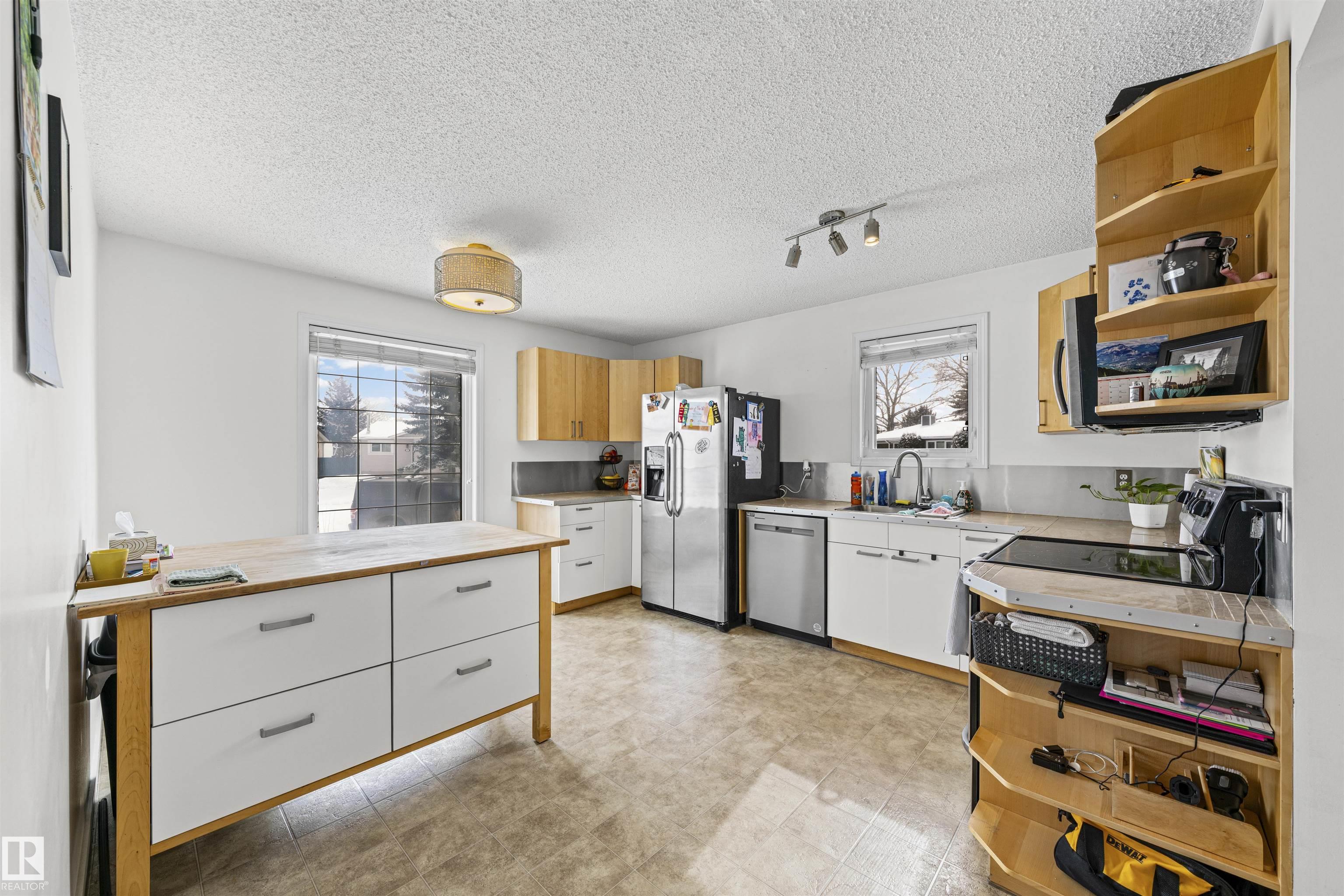 Photo 9 at 115 Warwick Road NW, Dunluce, Edmonton