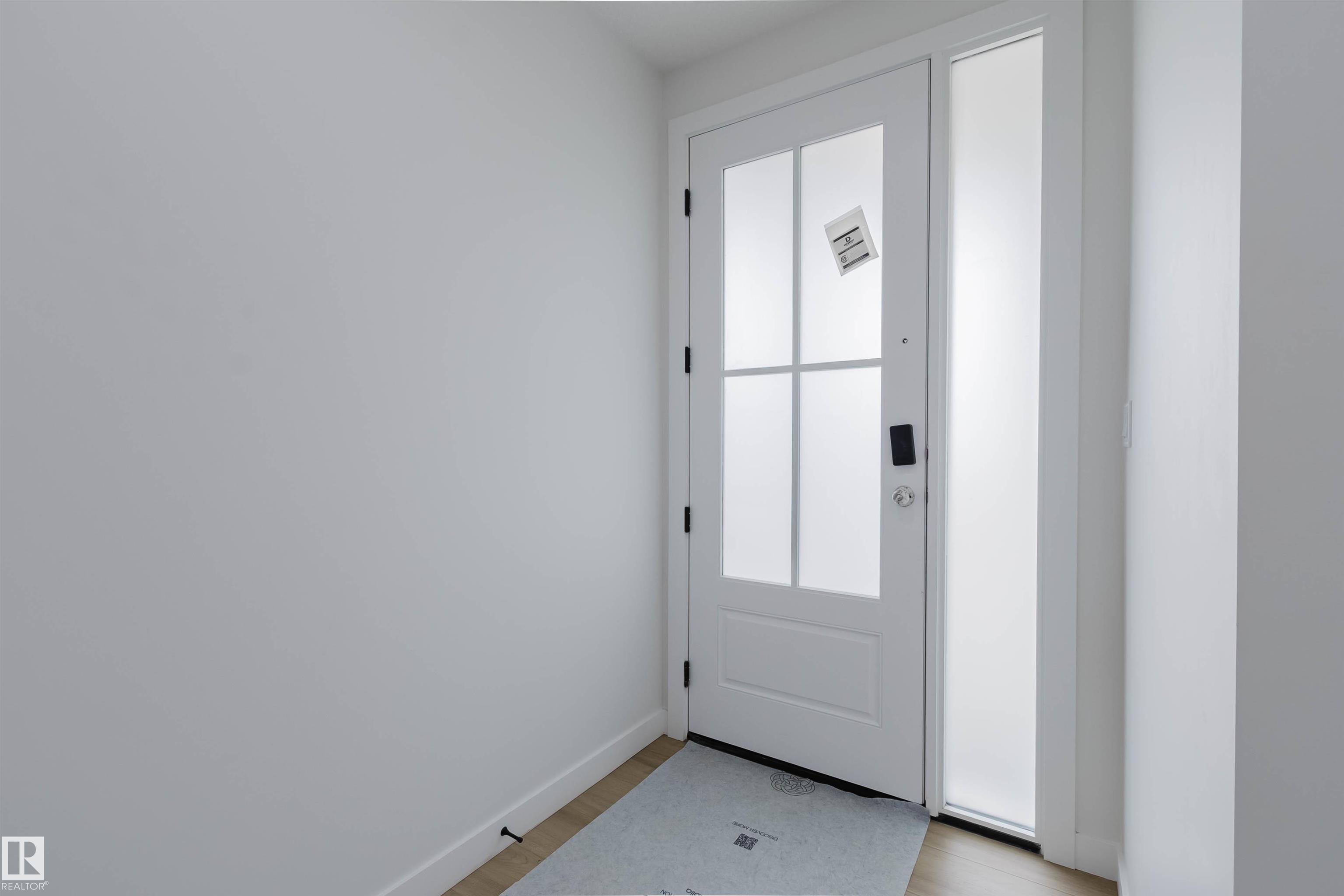 Picture for 226 EDGEMONT GR NW